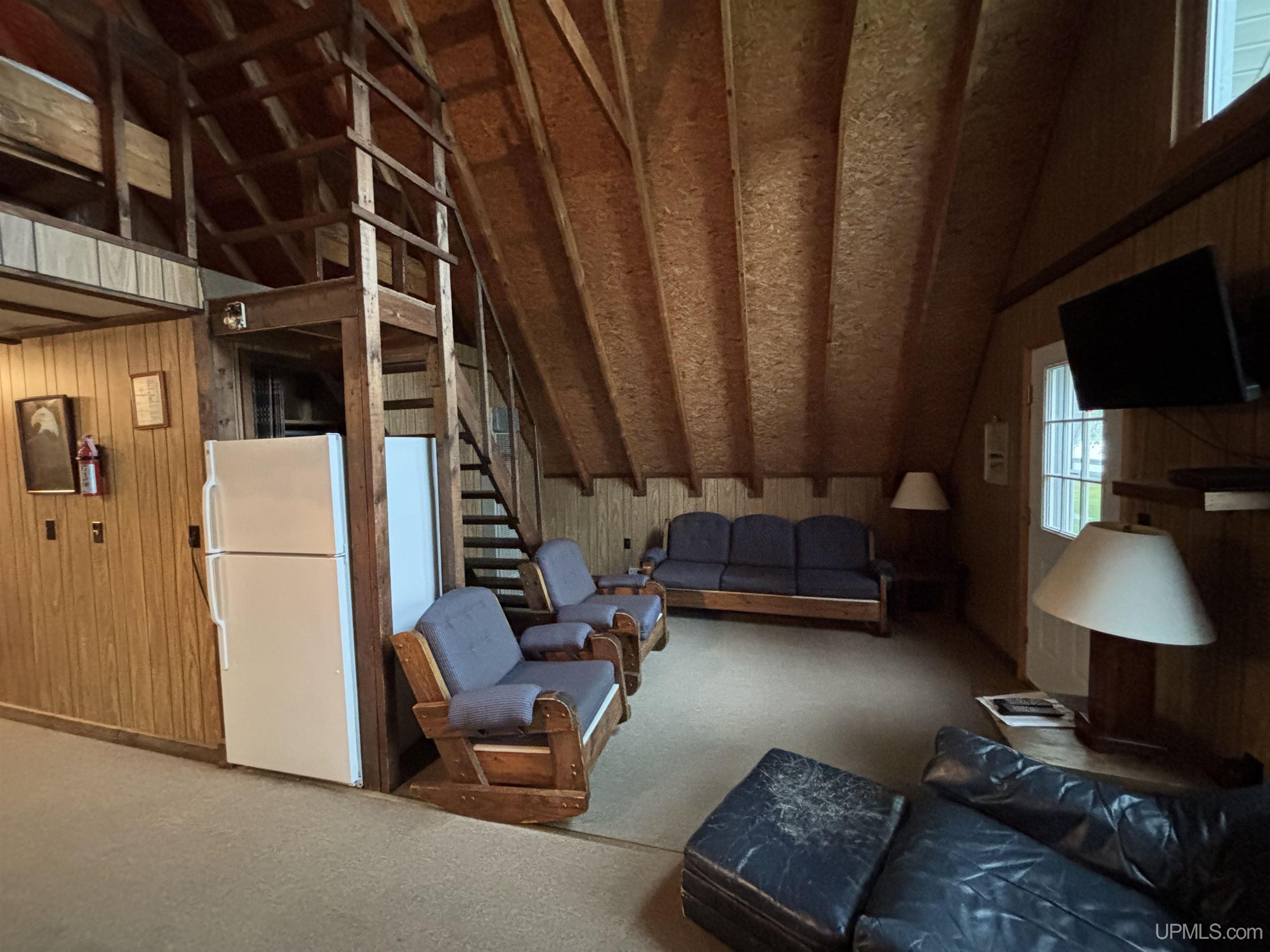 main property photo 67