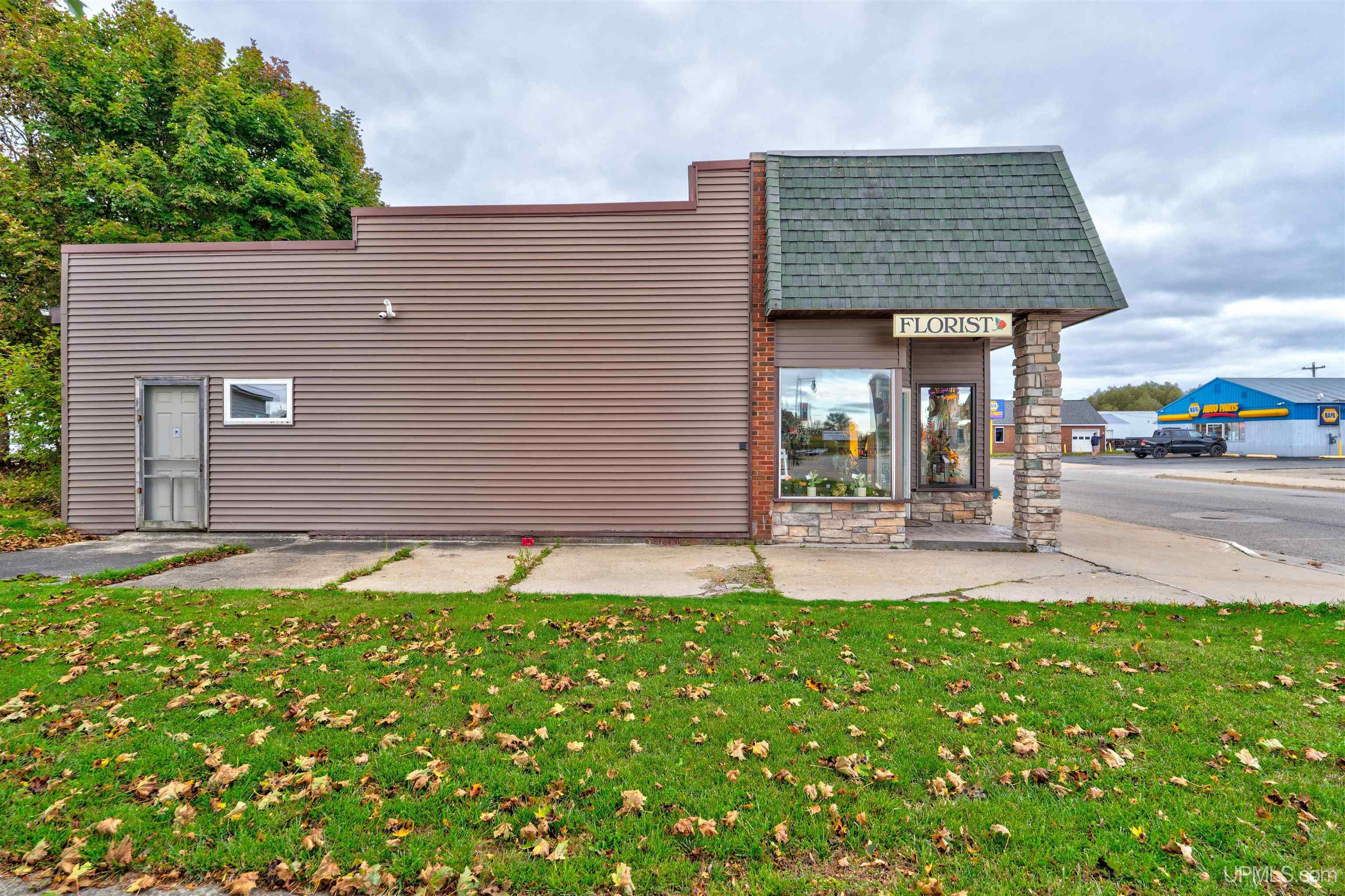 main property photo 2