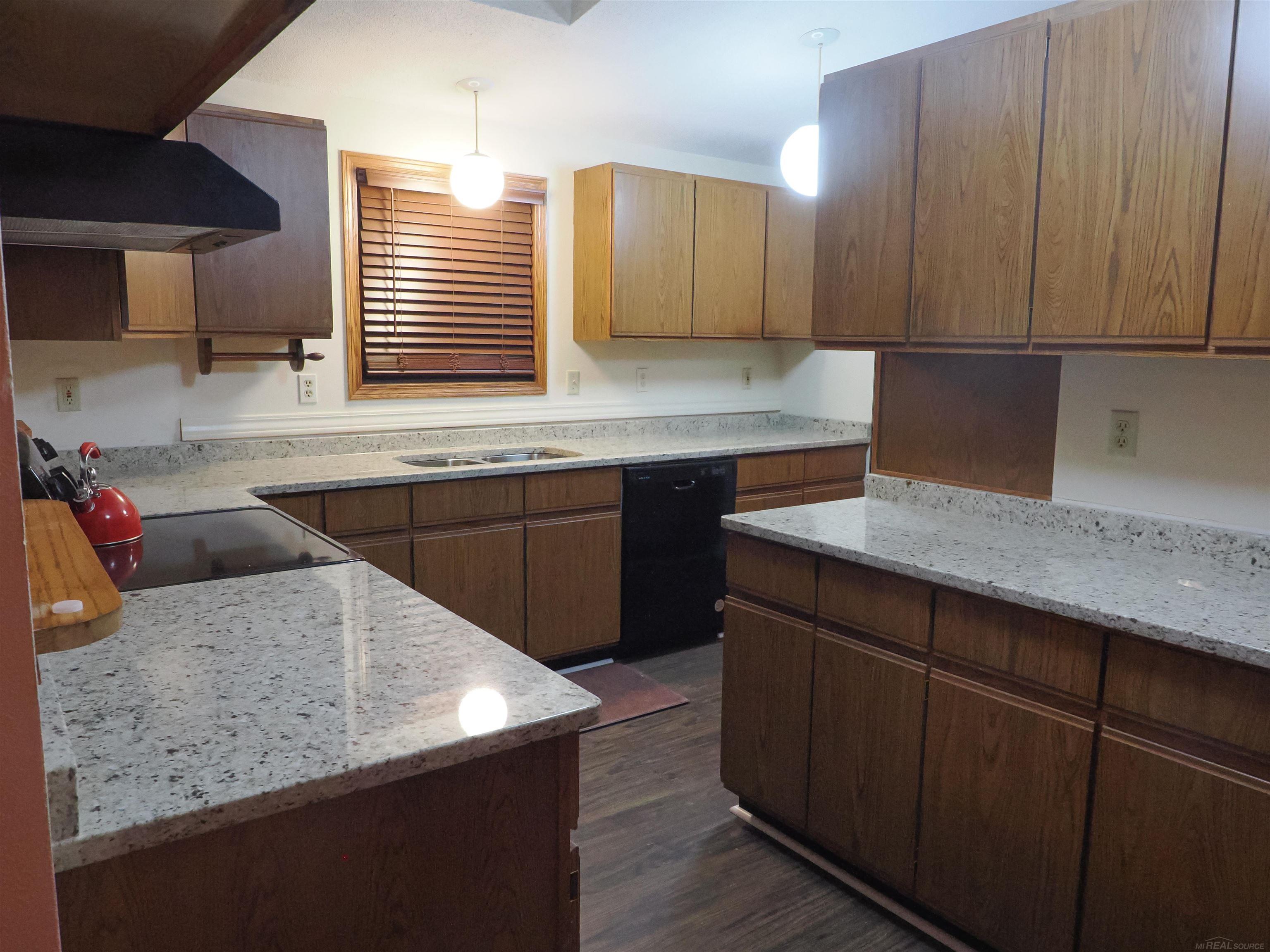 main property photo 61