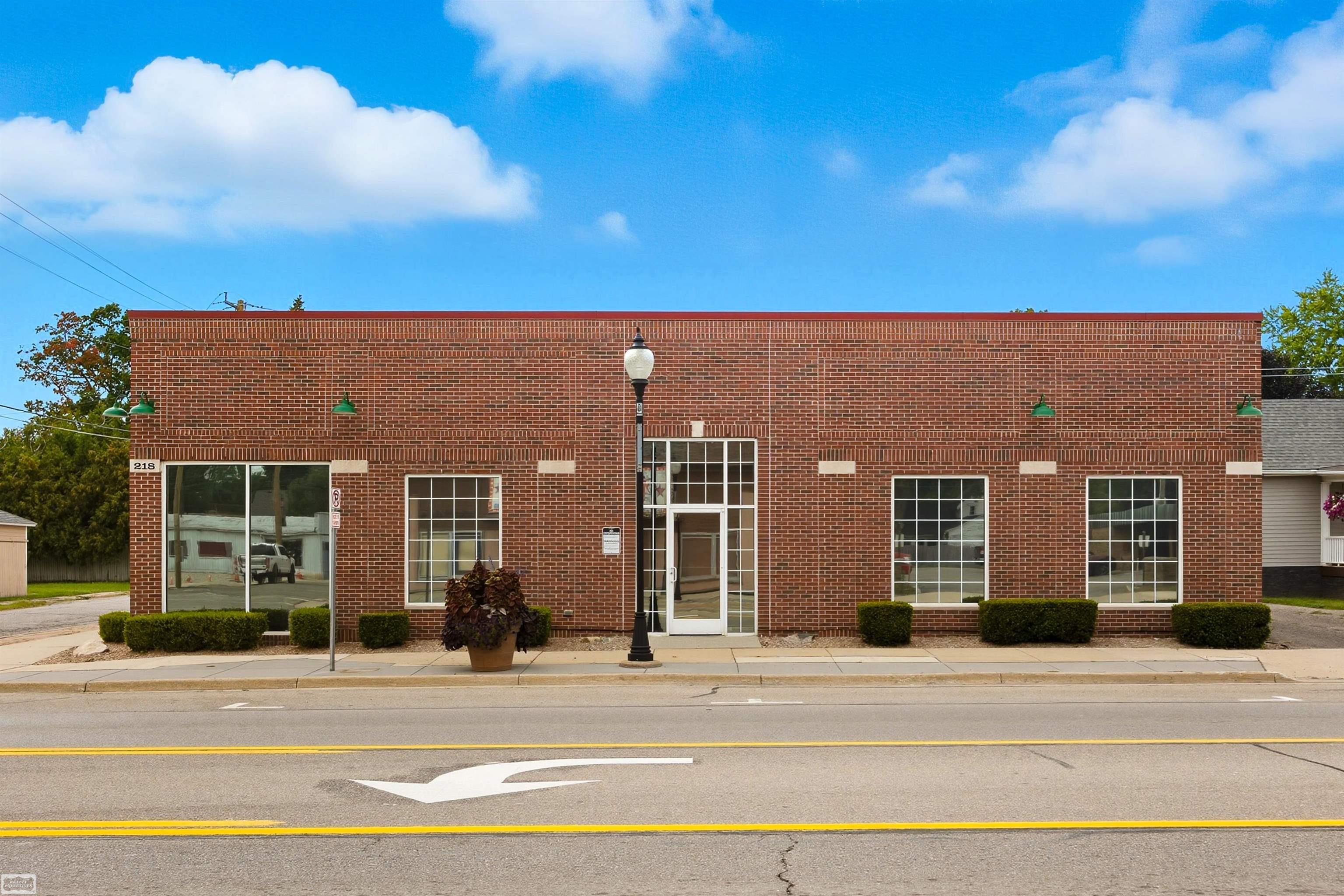 main property photo 2