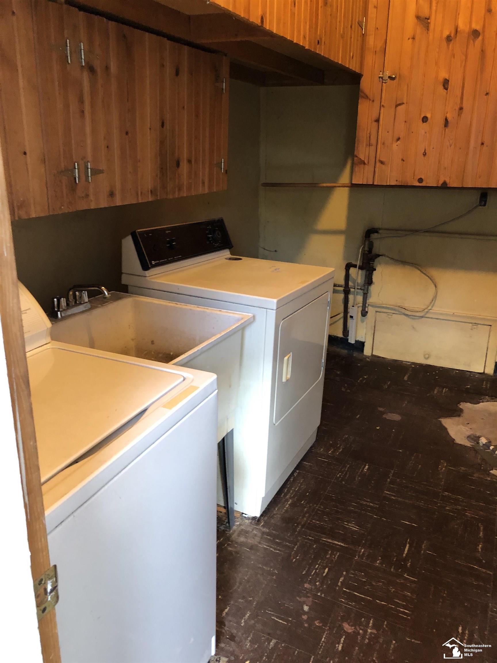 property viewer photo 36