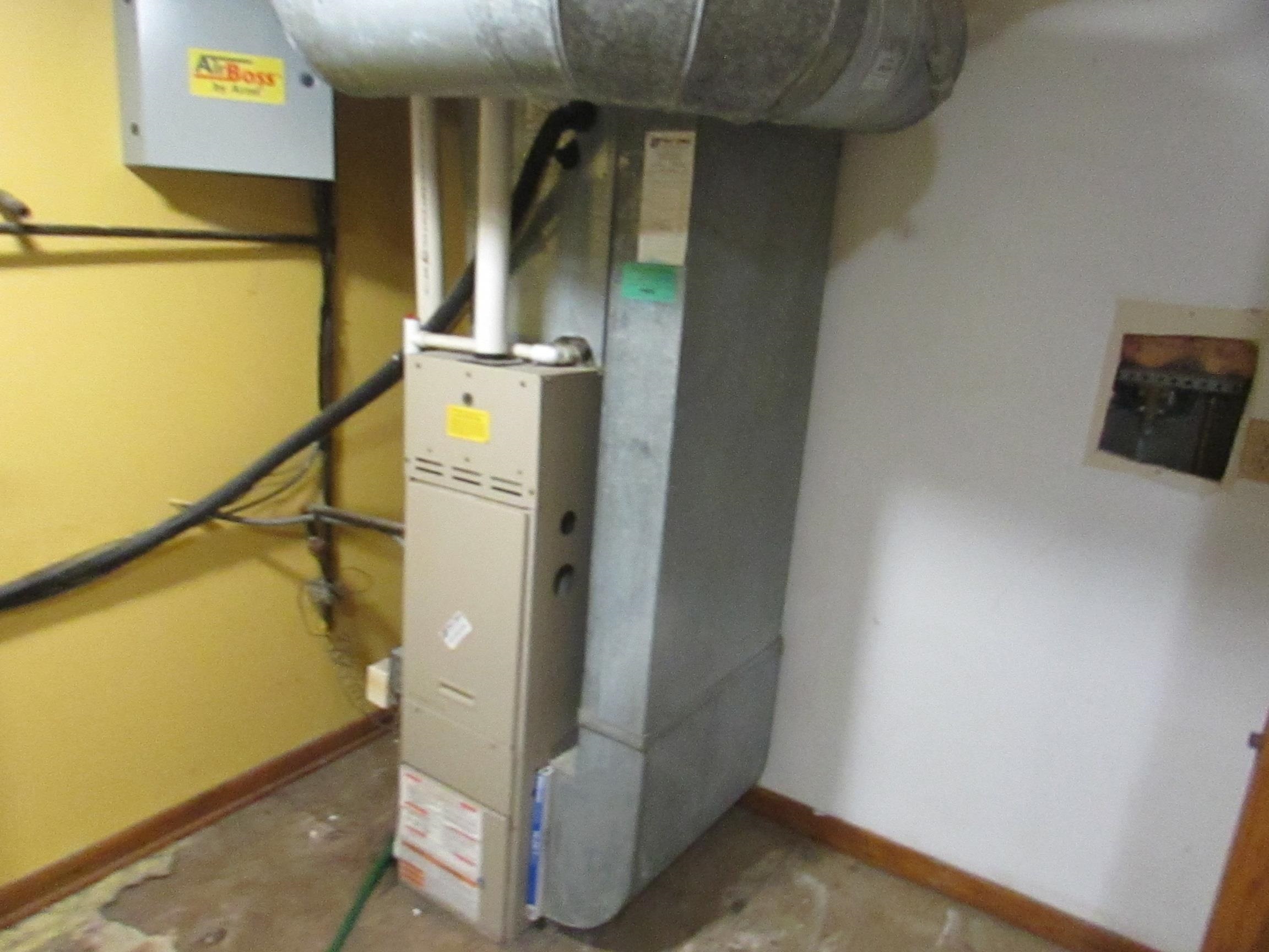main property photo 25