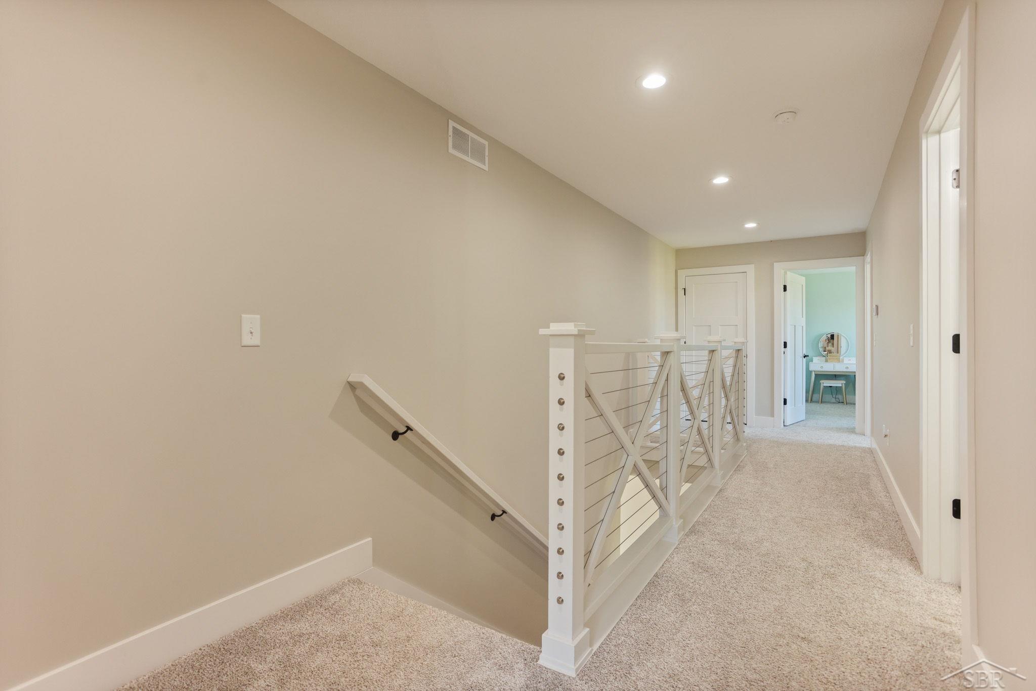 property viewer photo 35