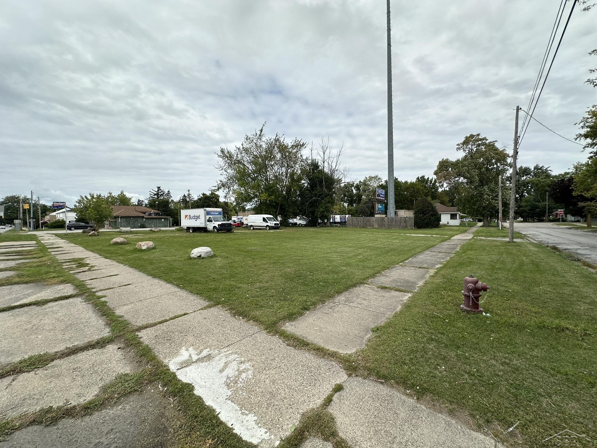 main property photo 38