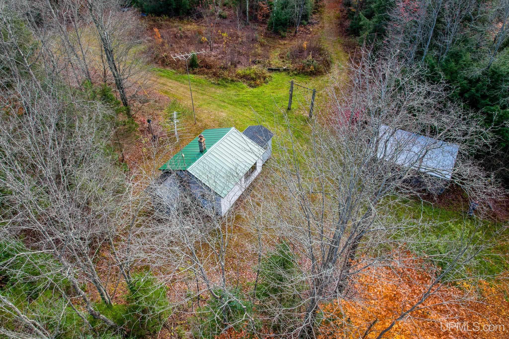 main property photo 36