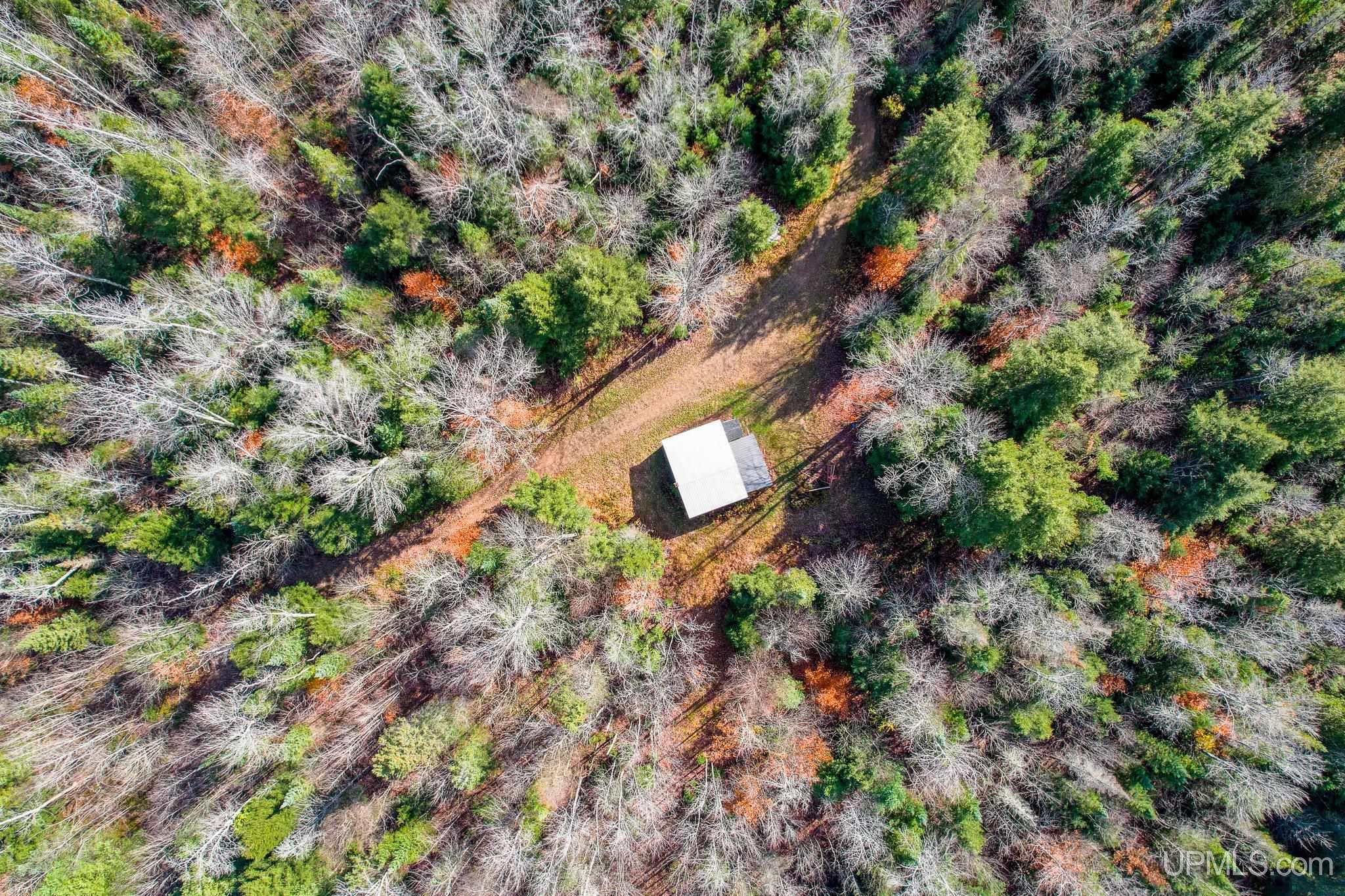 main property photo 45
