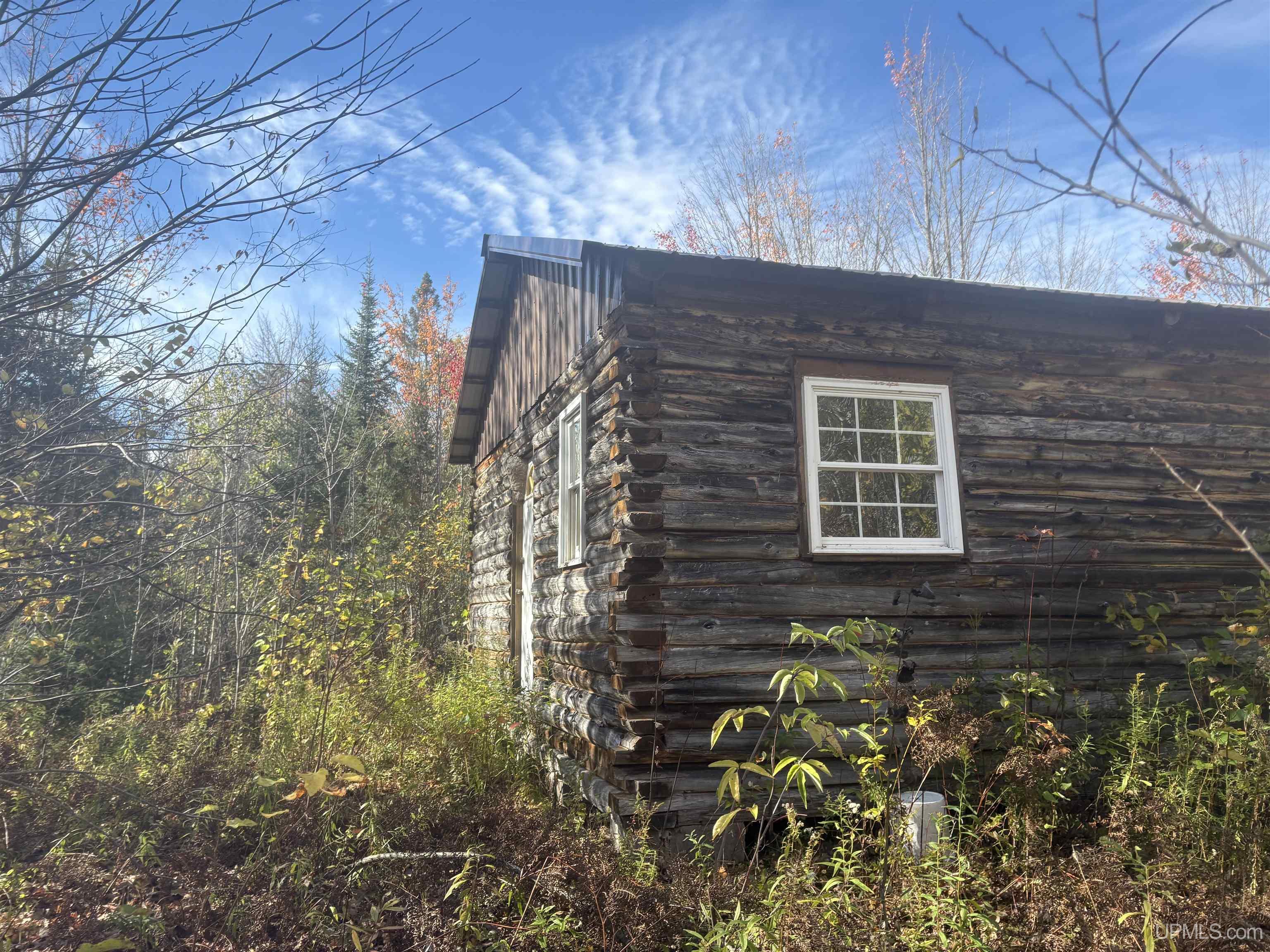 main property photo 0