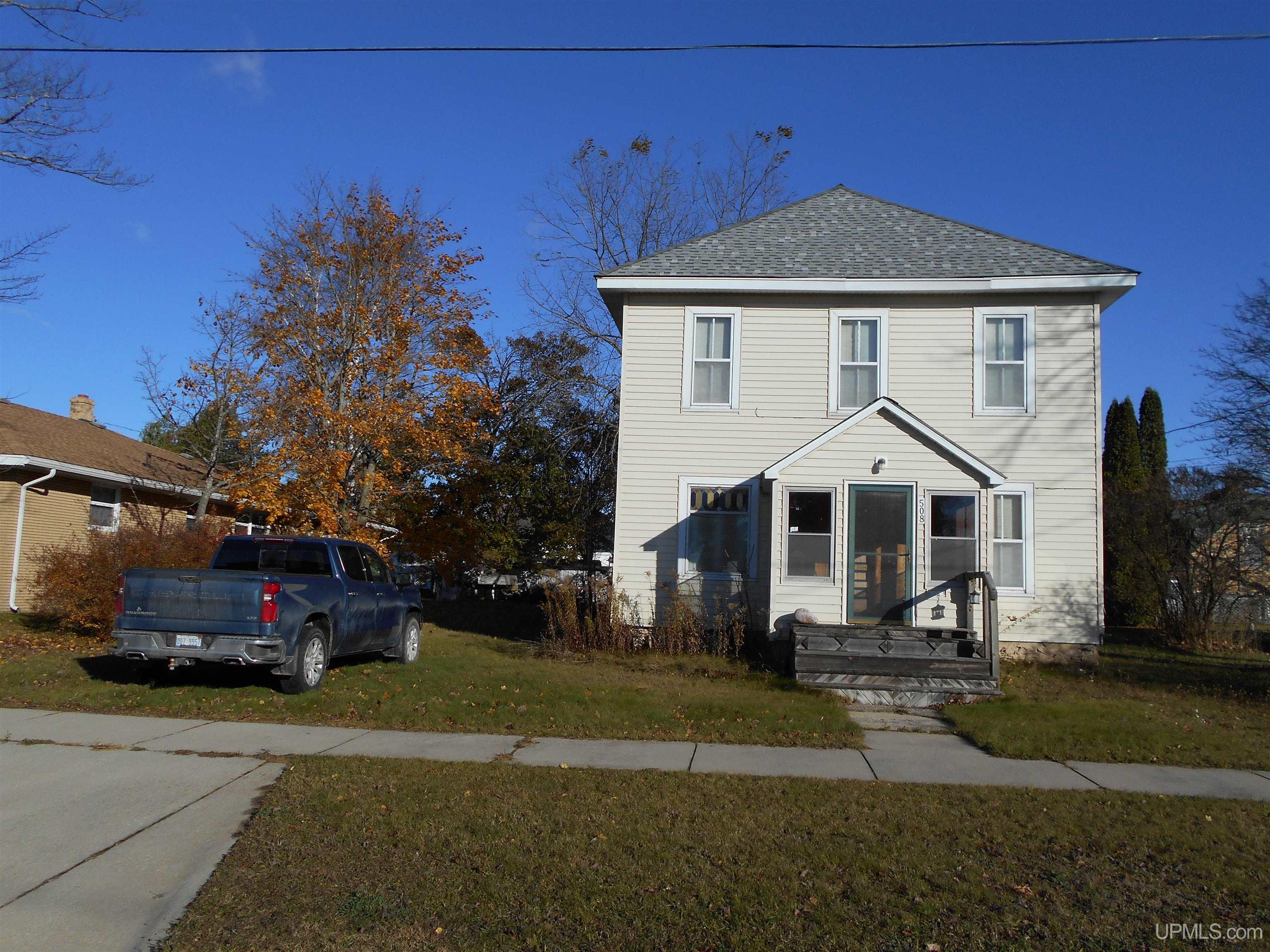 main property photo 5