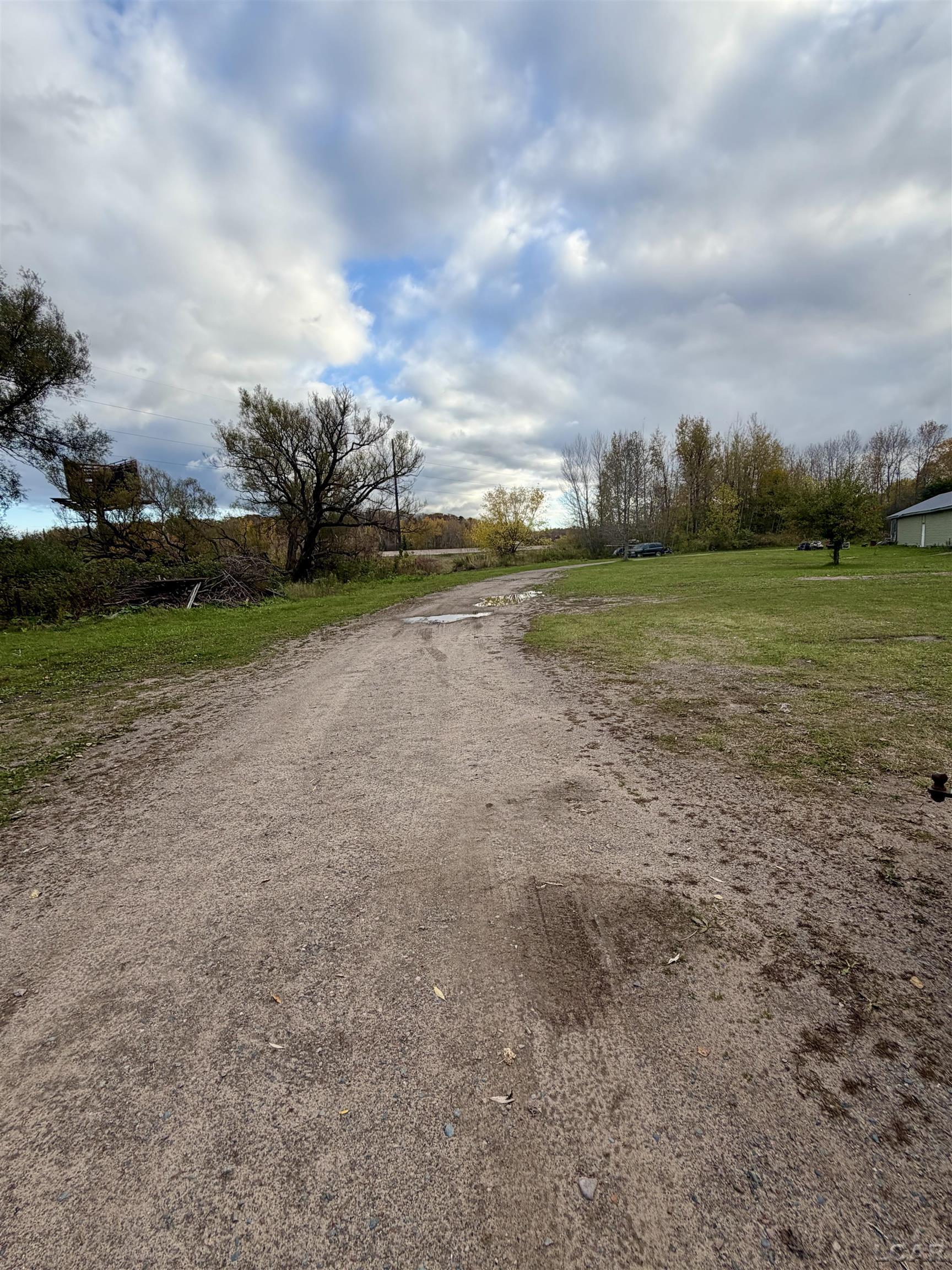 main property photo 21