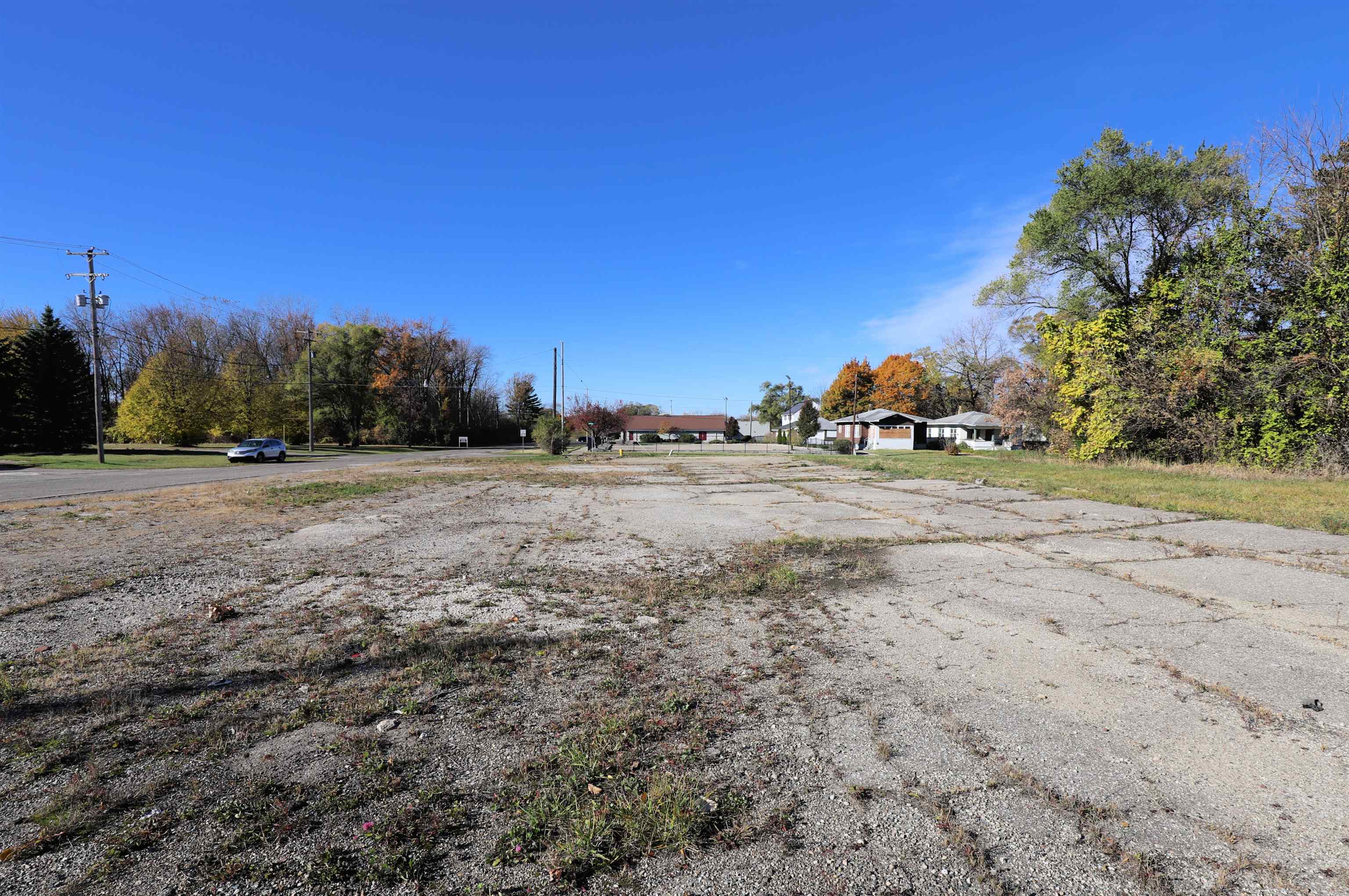 main property photo 3
