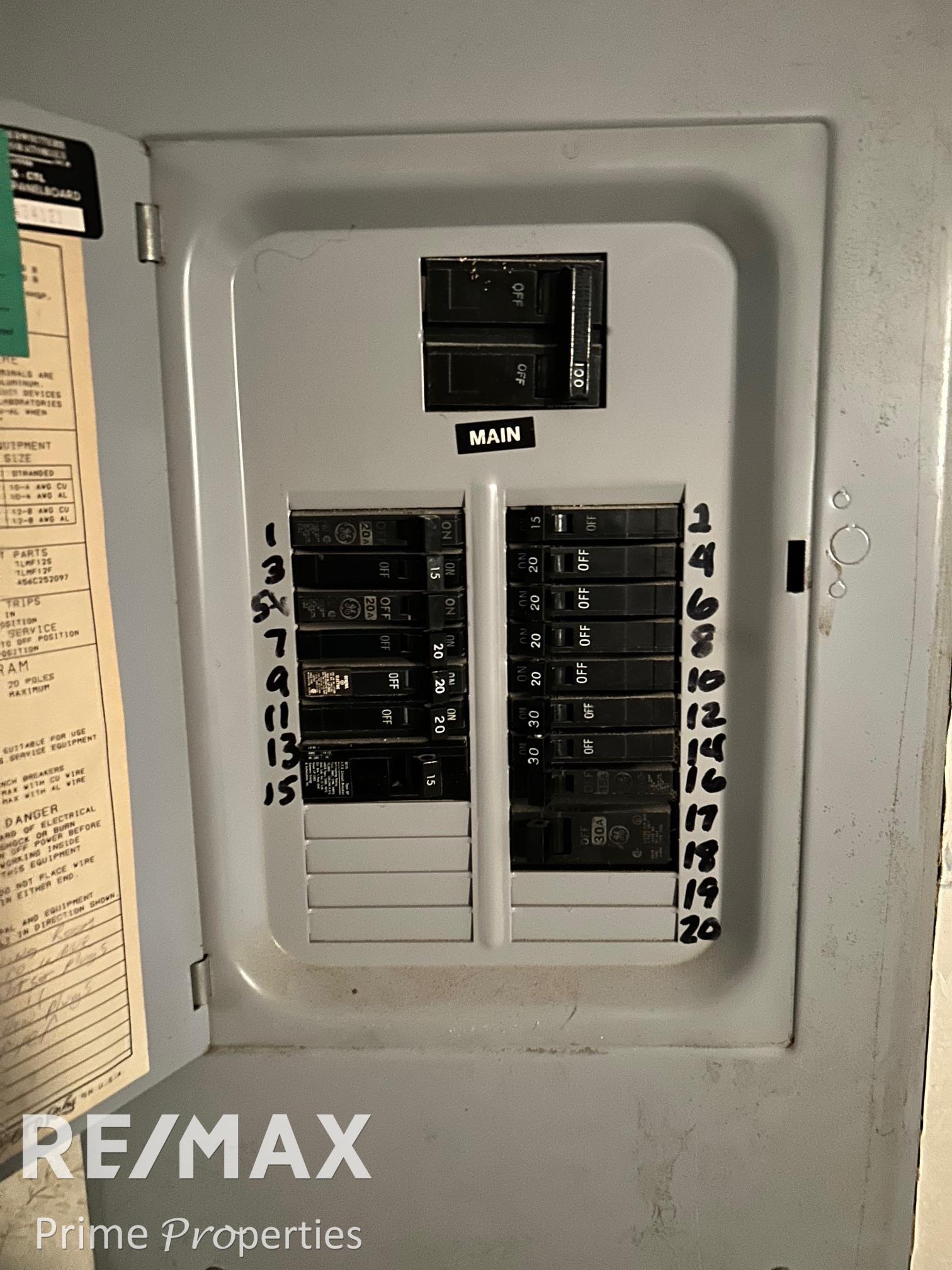 main property photo 17