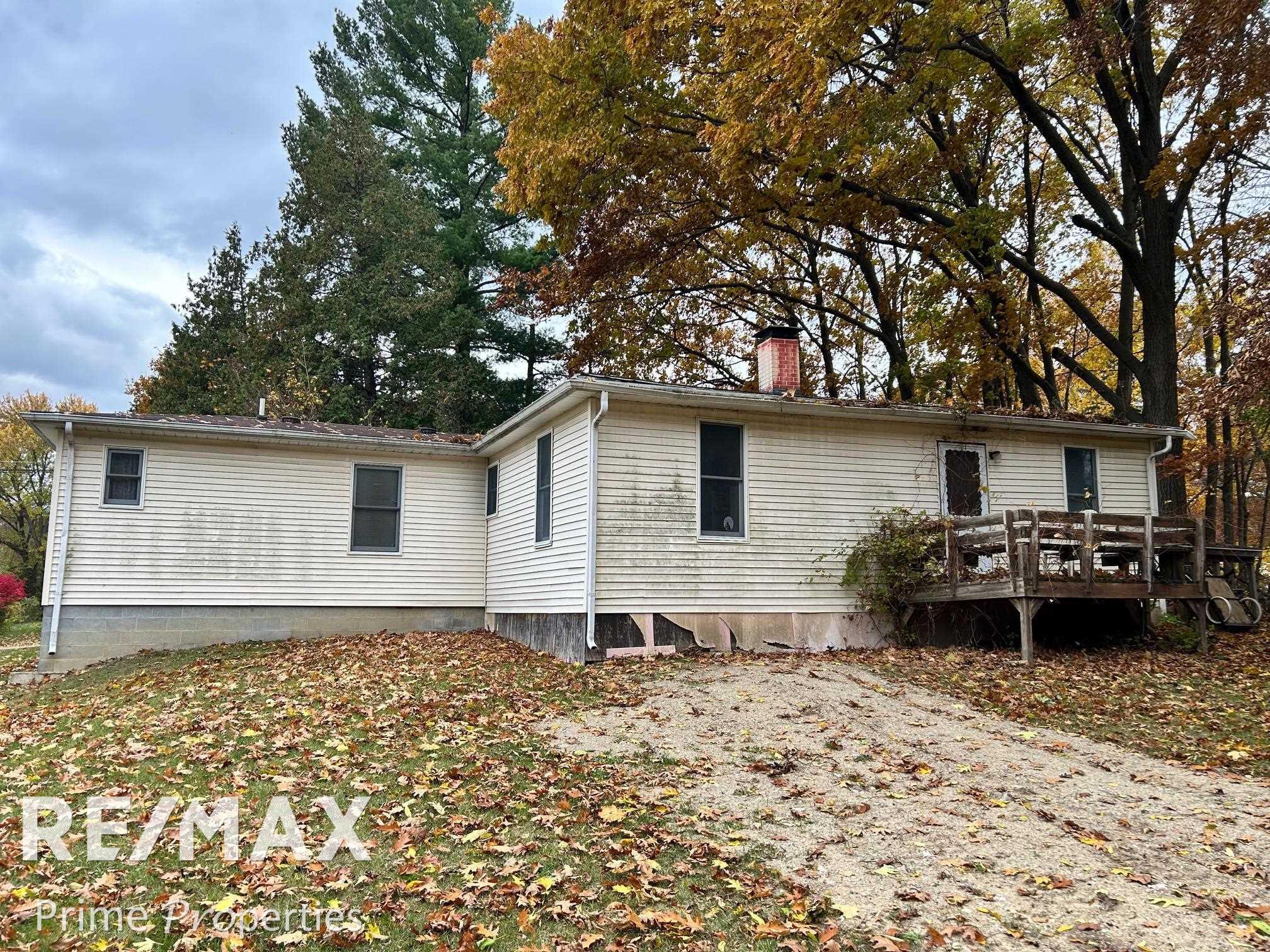 main property photo 5