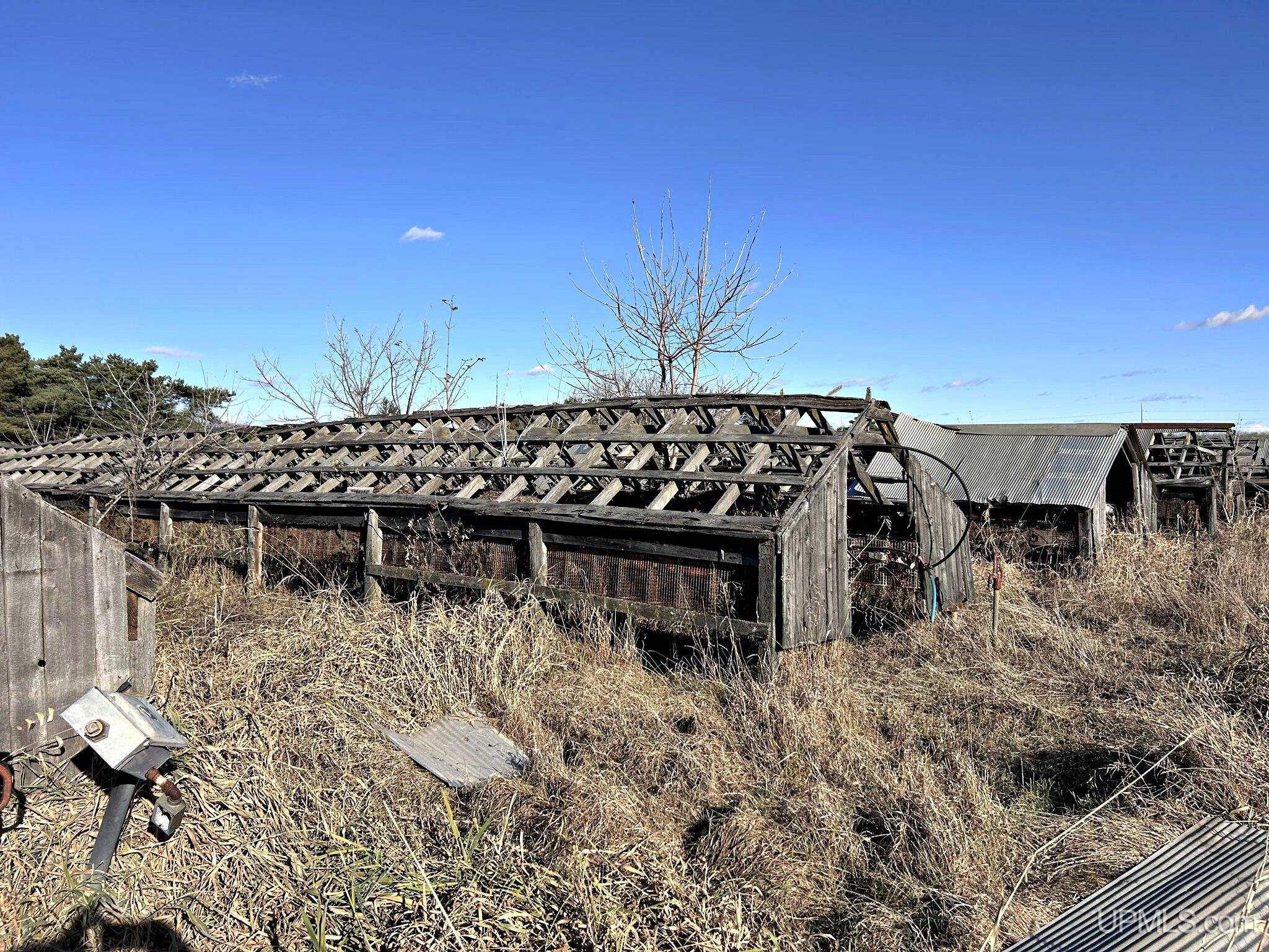 main property photo 65
