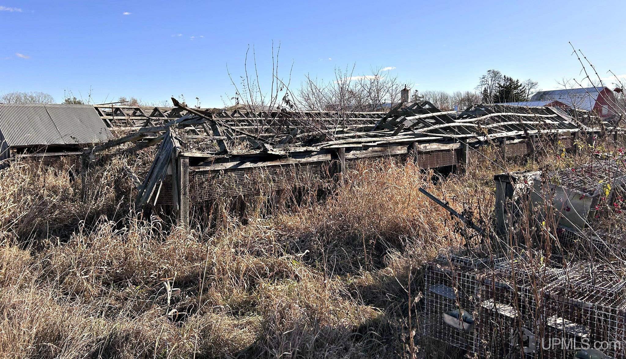 main property photo 67