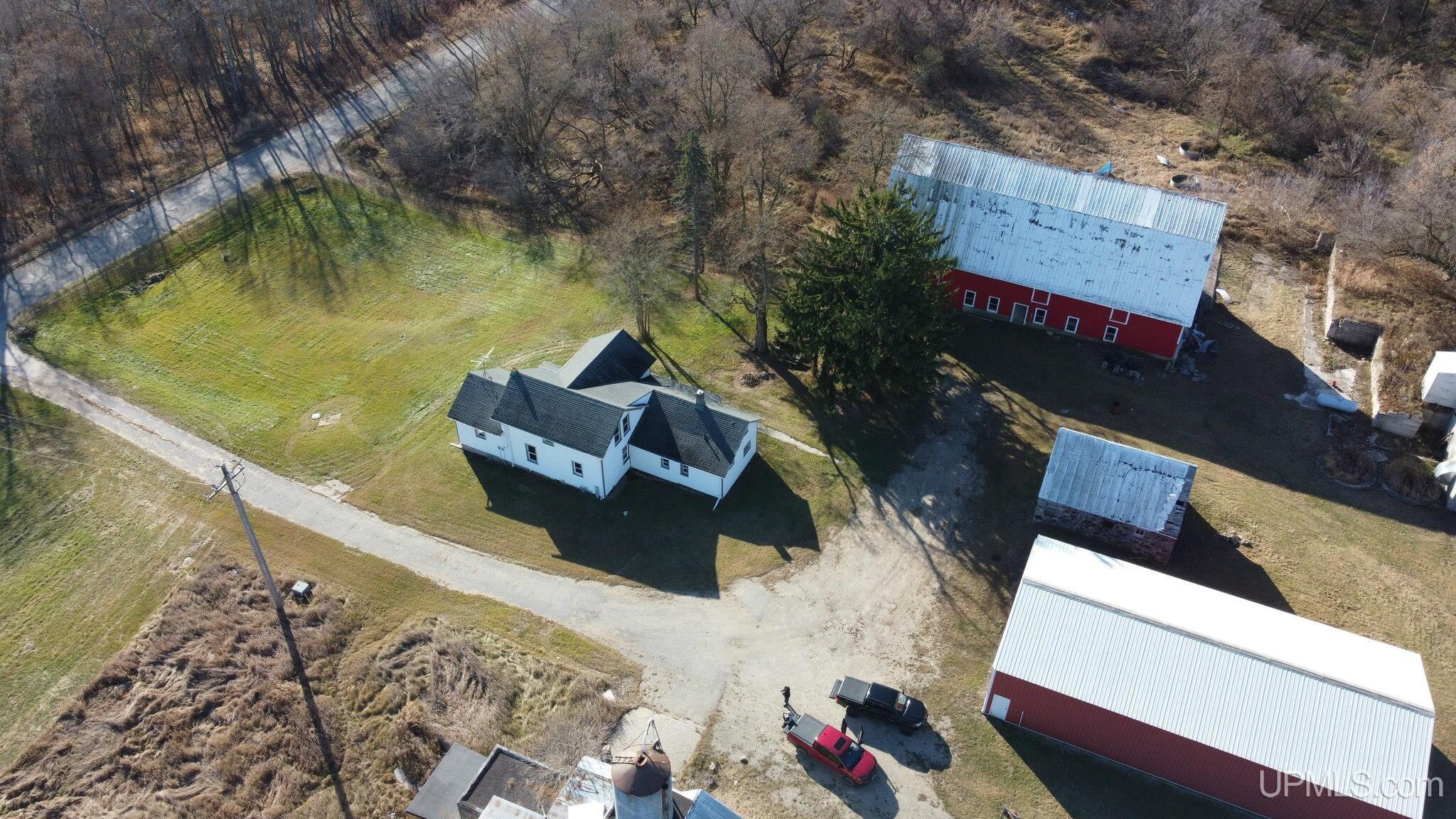 main property photo 70