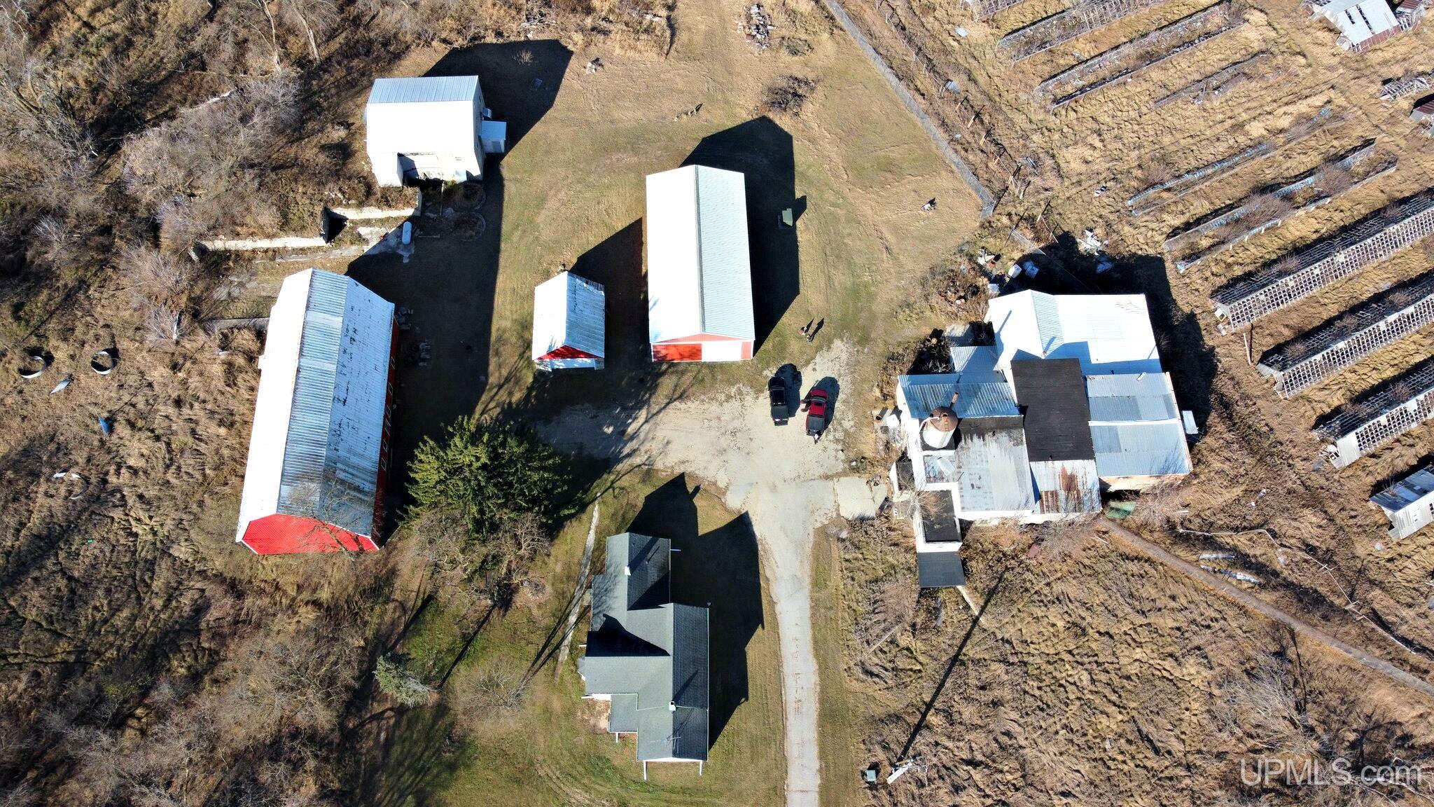 main property photo 72