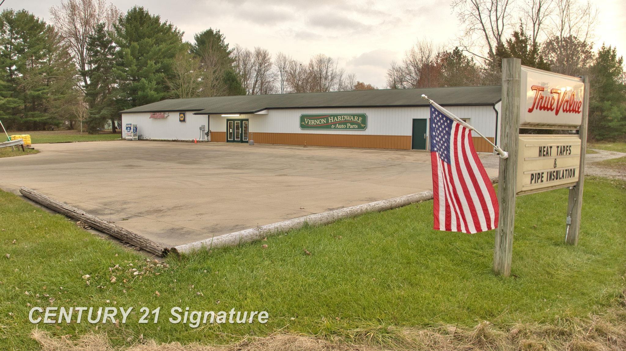 main property photo 9