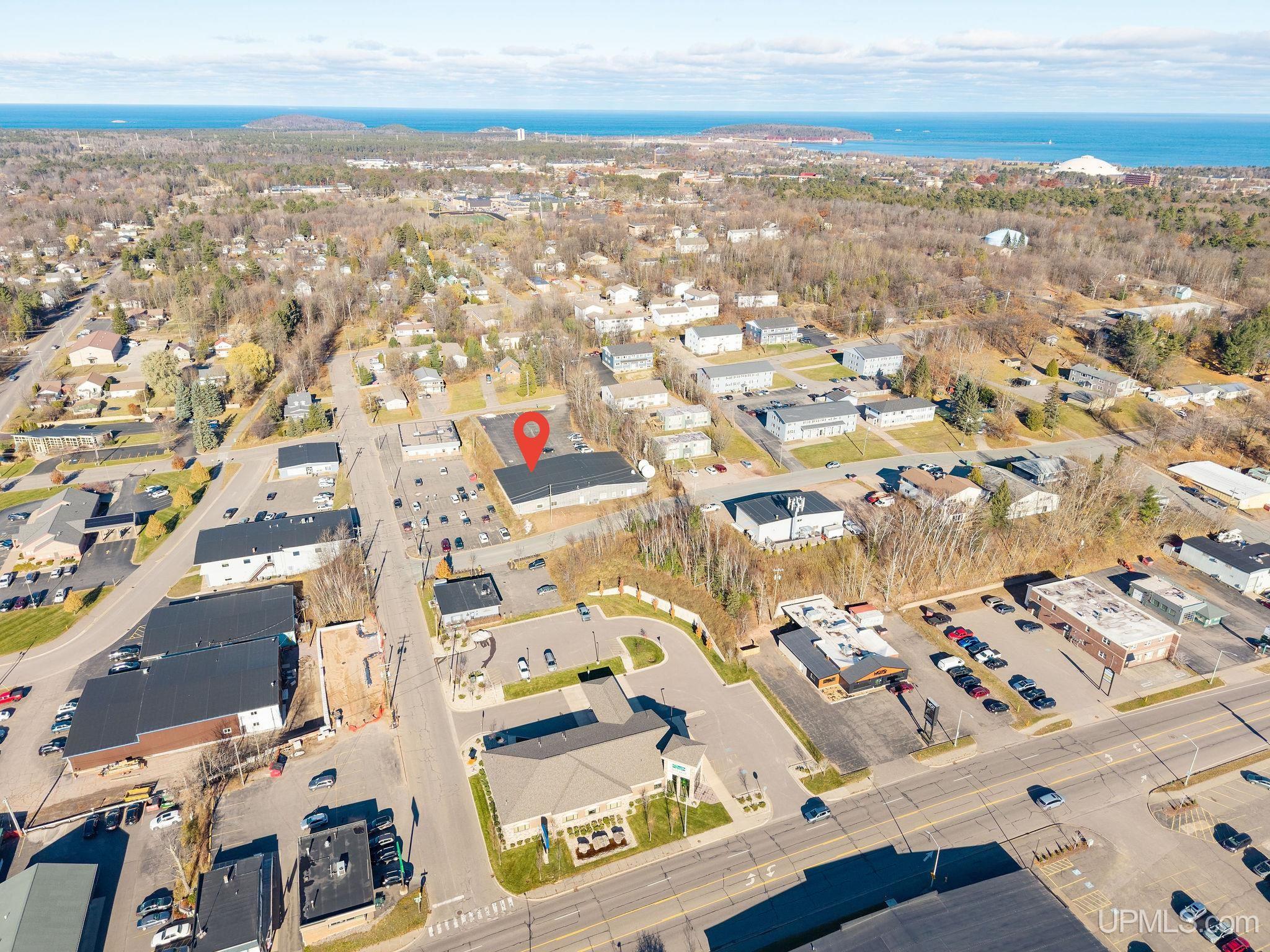 main property photo 37