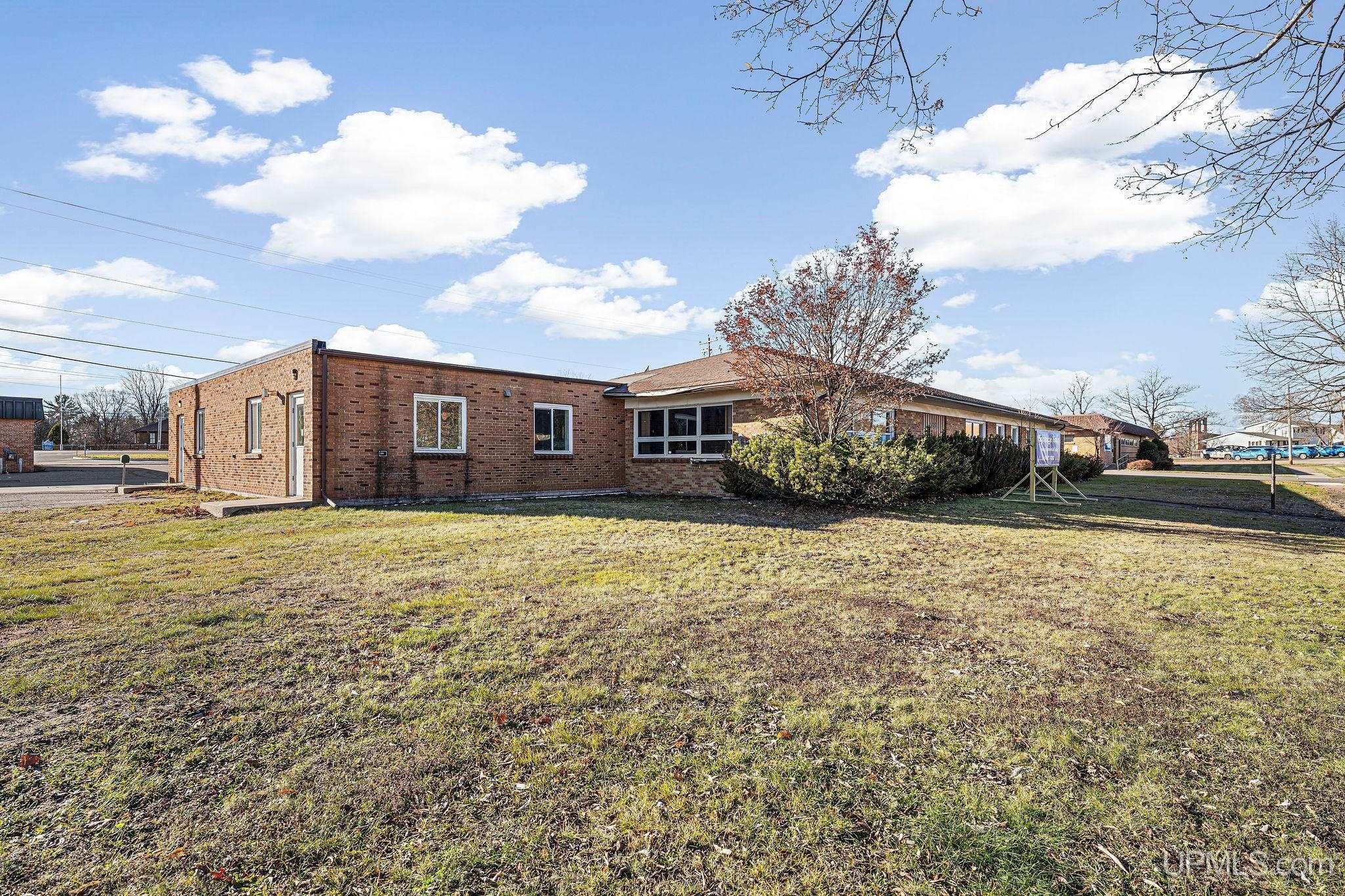 main property photo 3