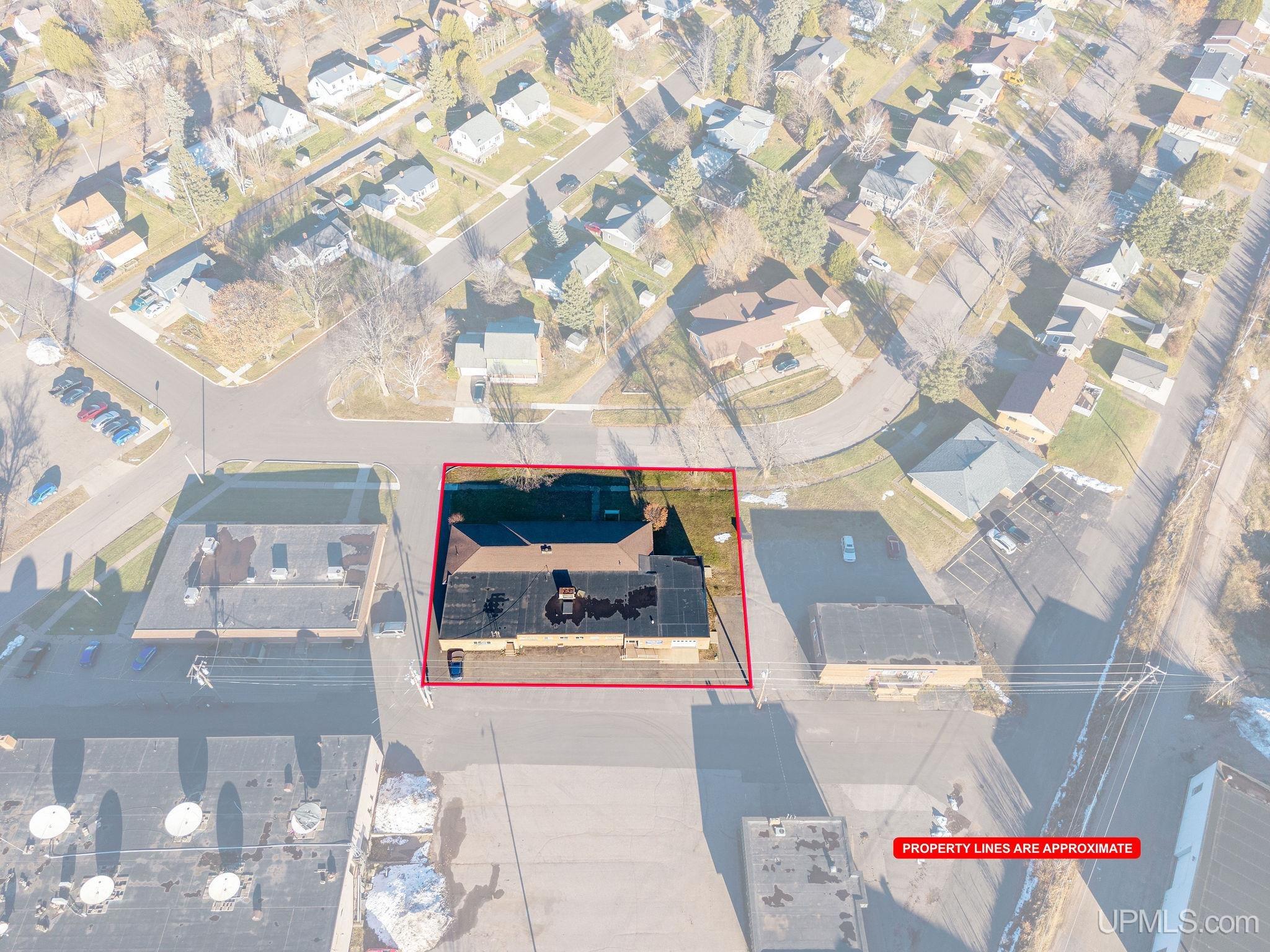 main property photo 36