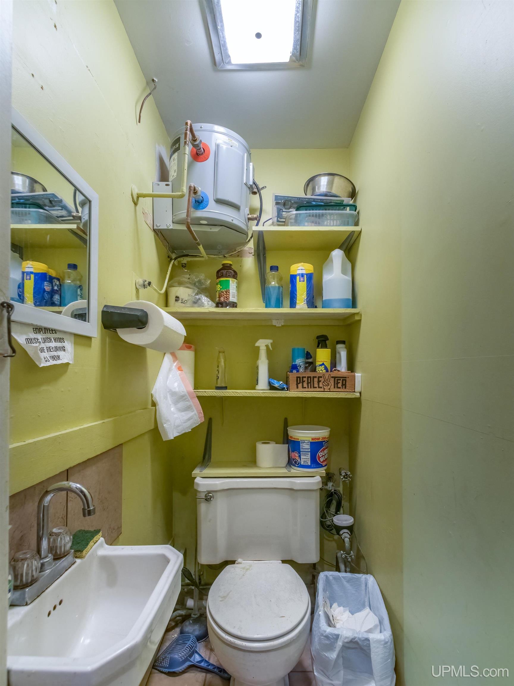 main property photo 14