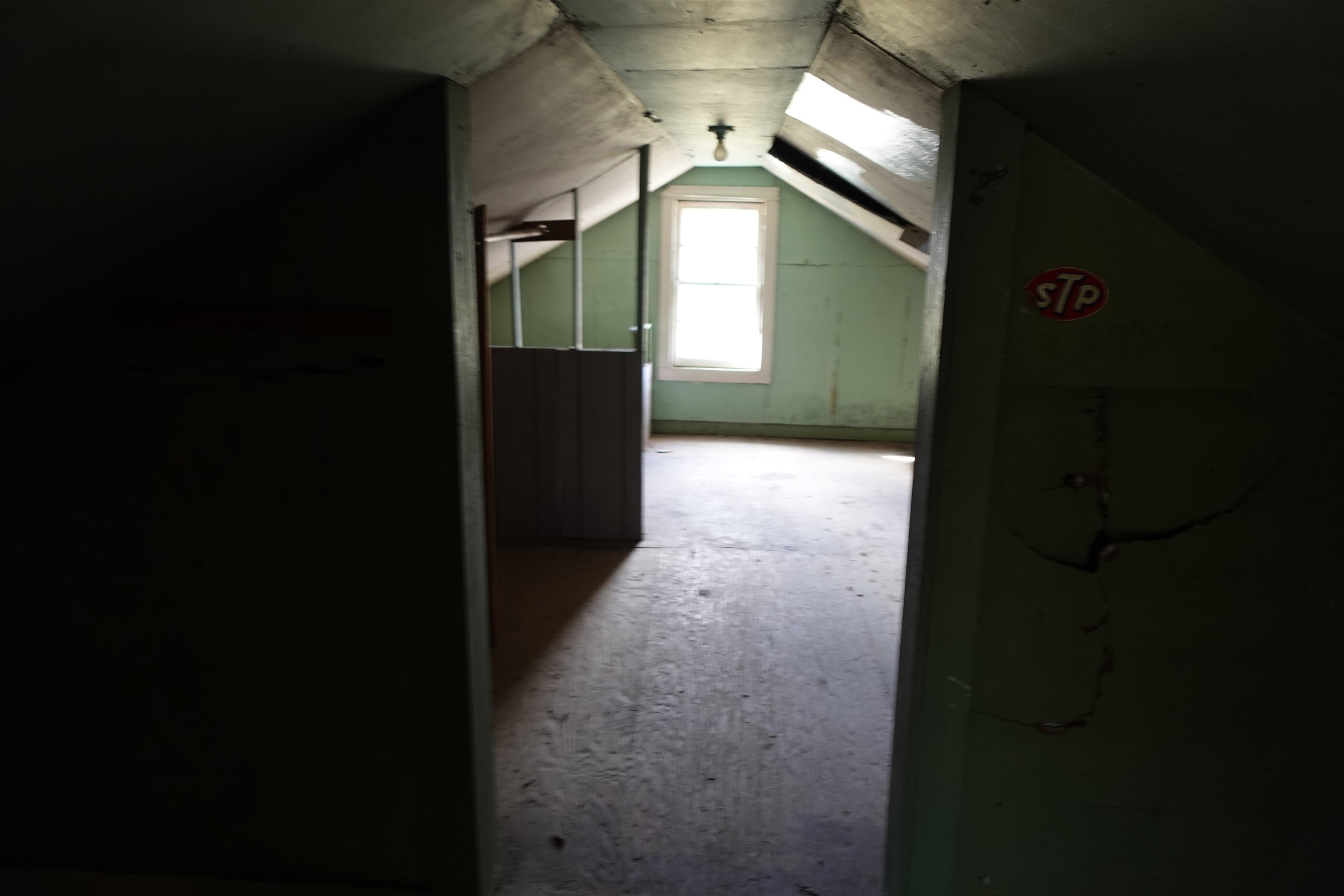 main property photo 16