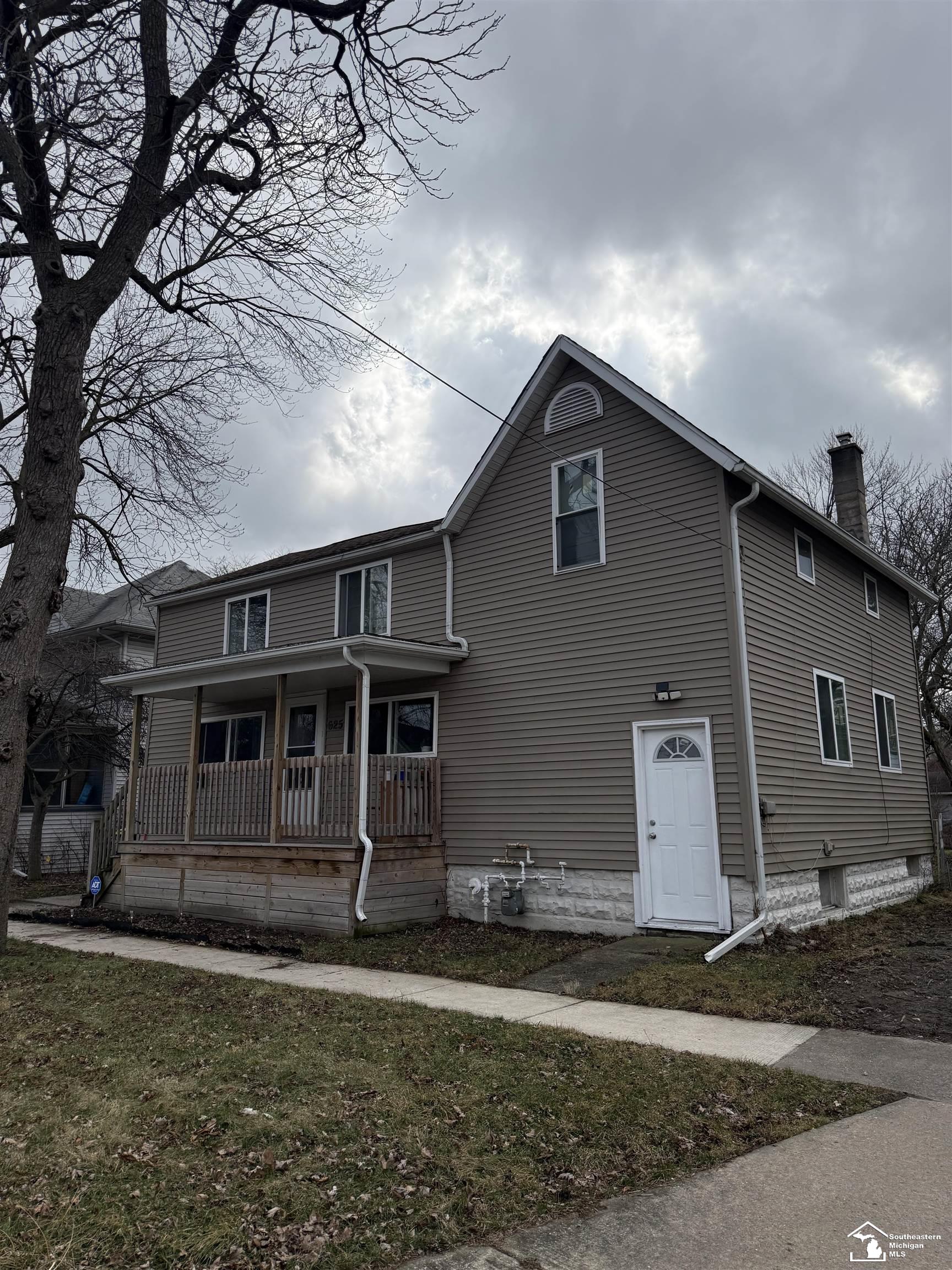 main property photo 4