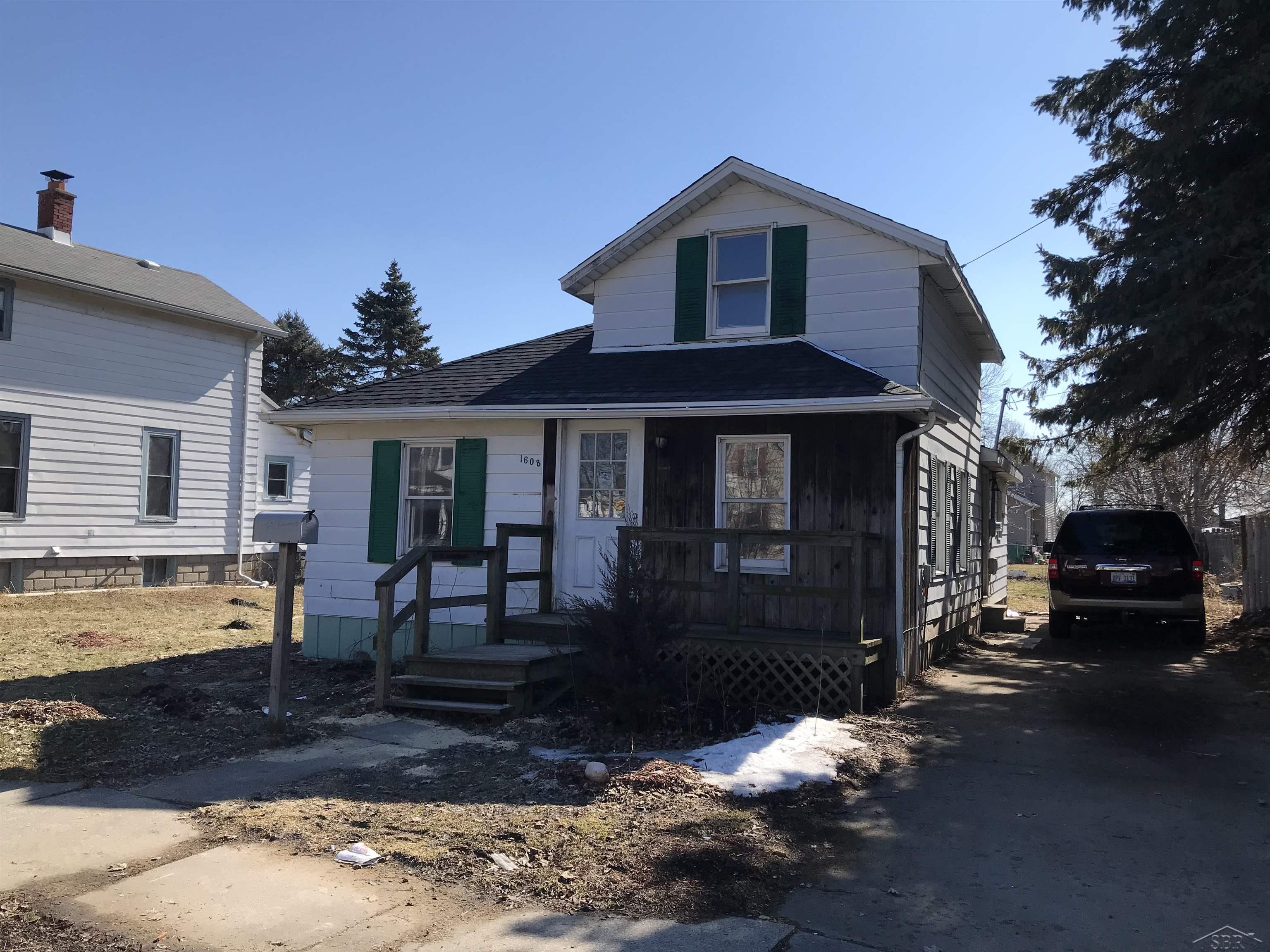 main property photo 15