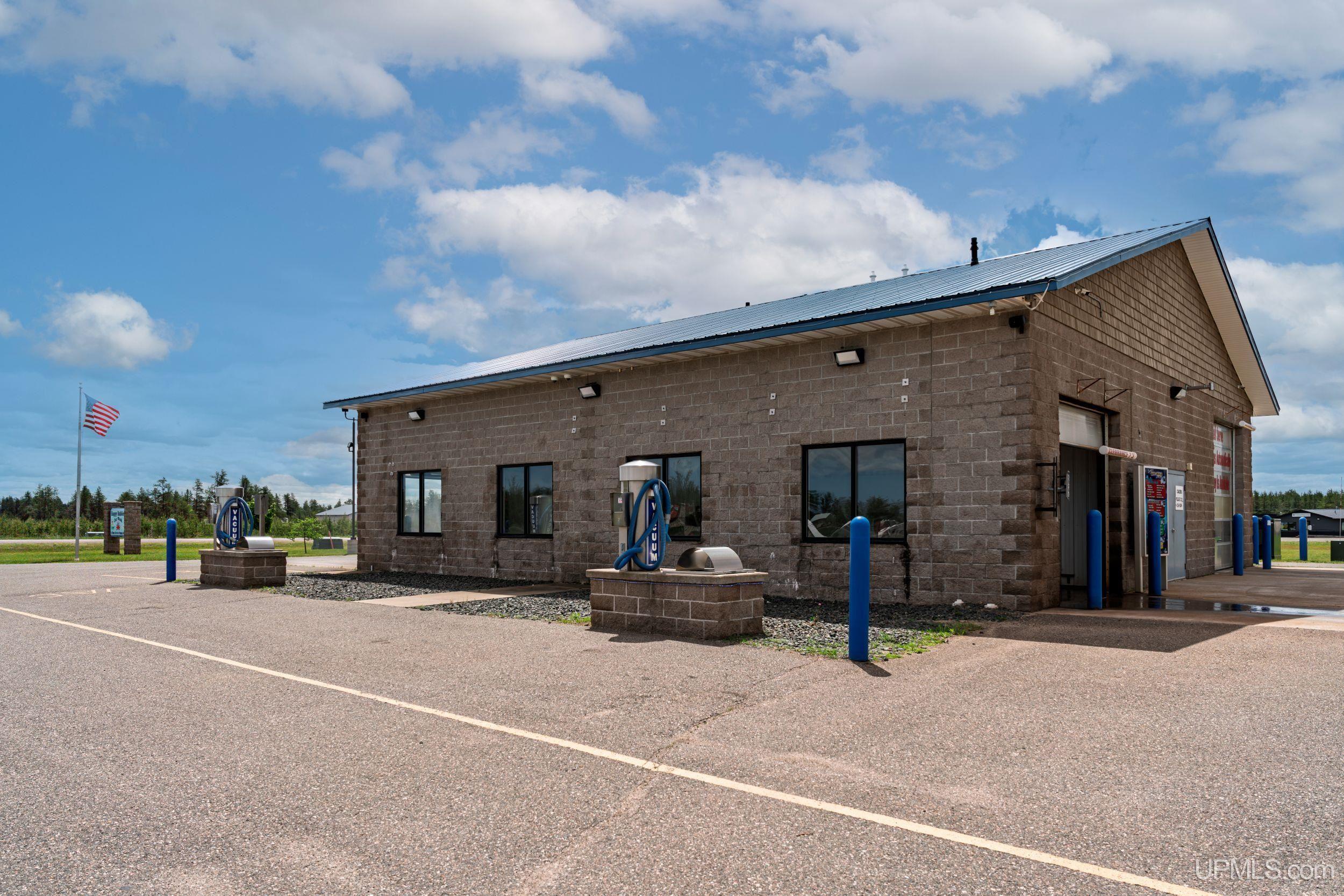 main property photo 57