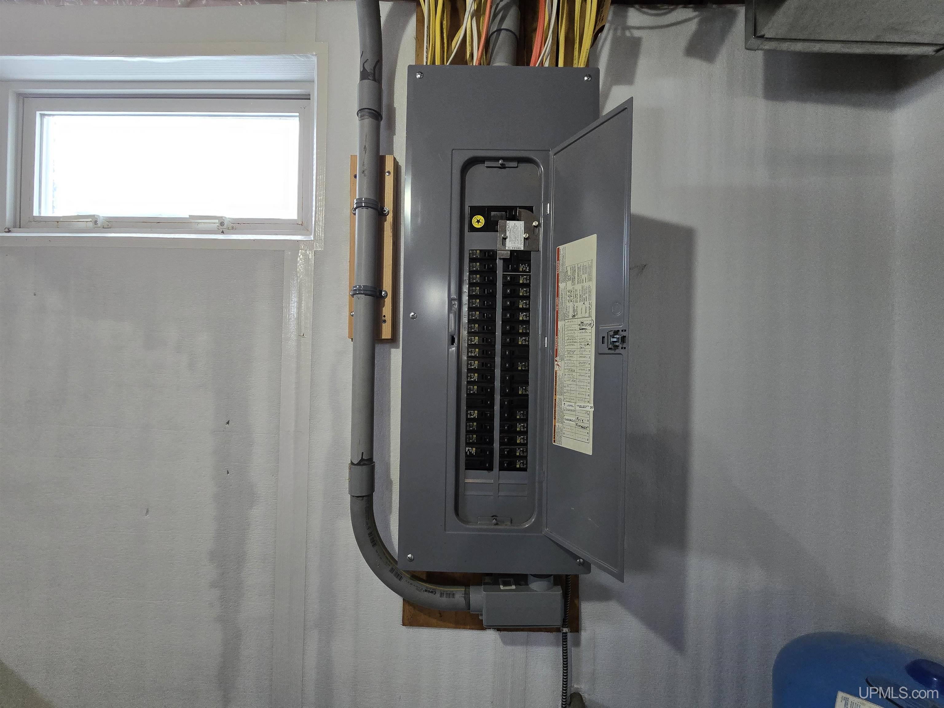 main property photo 29