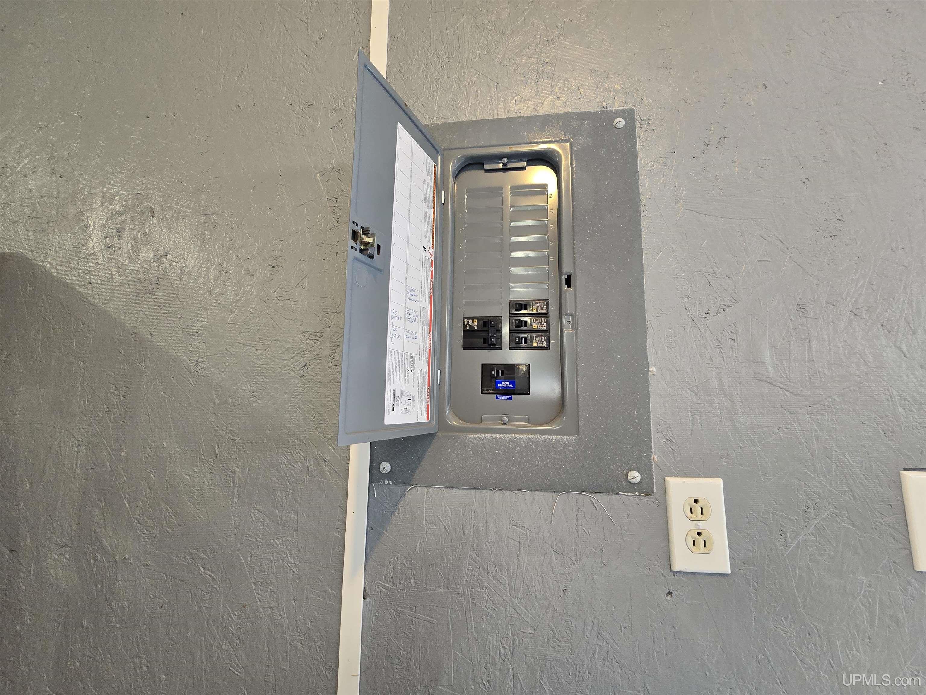 main property photo 42
