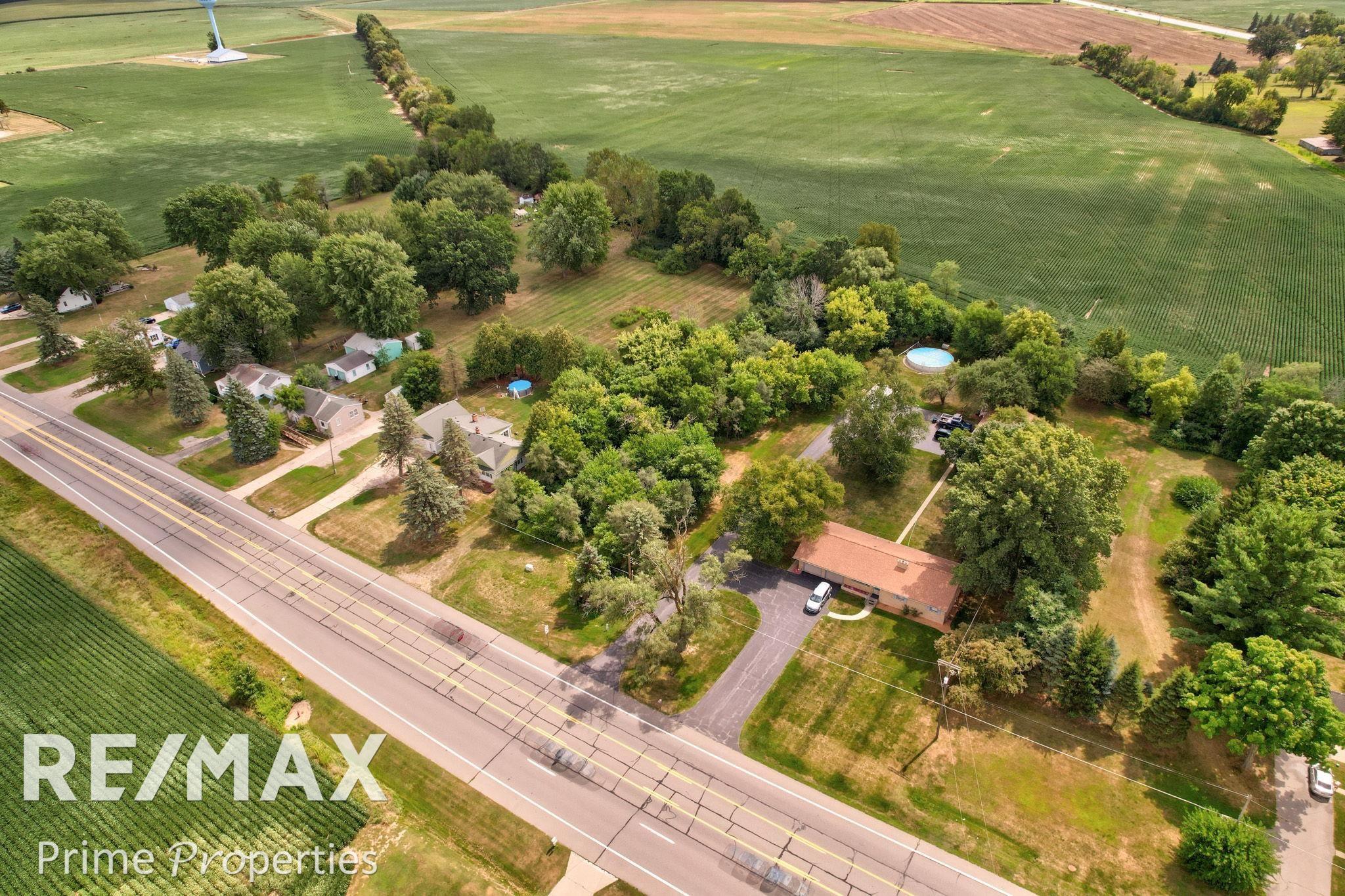 main property photo 18