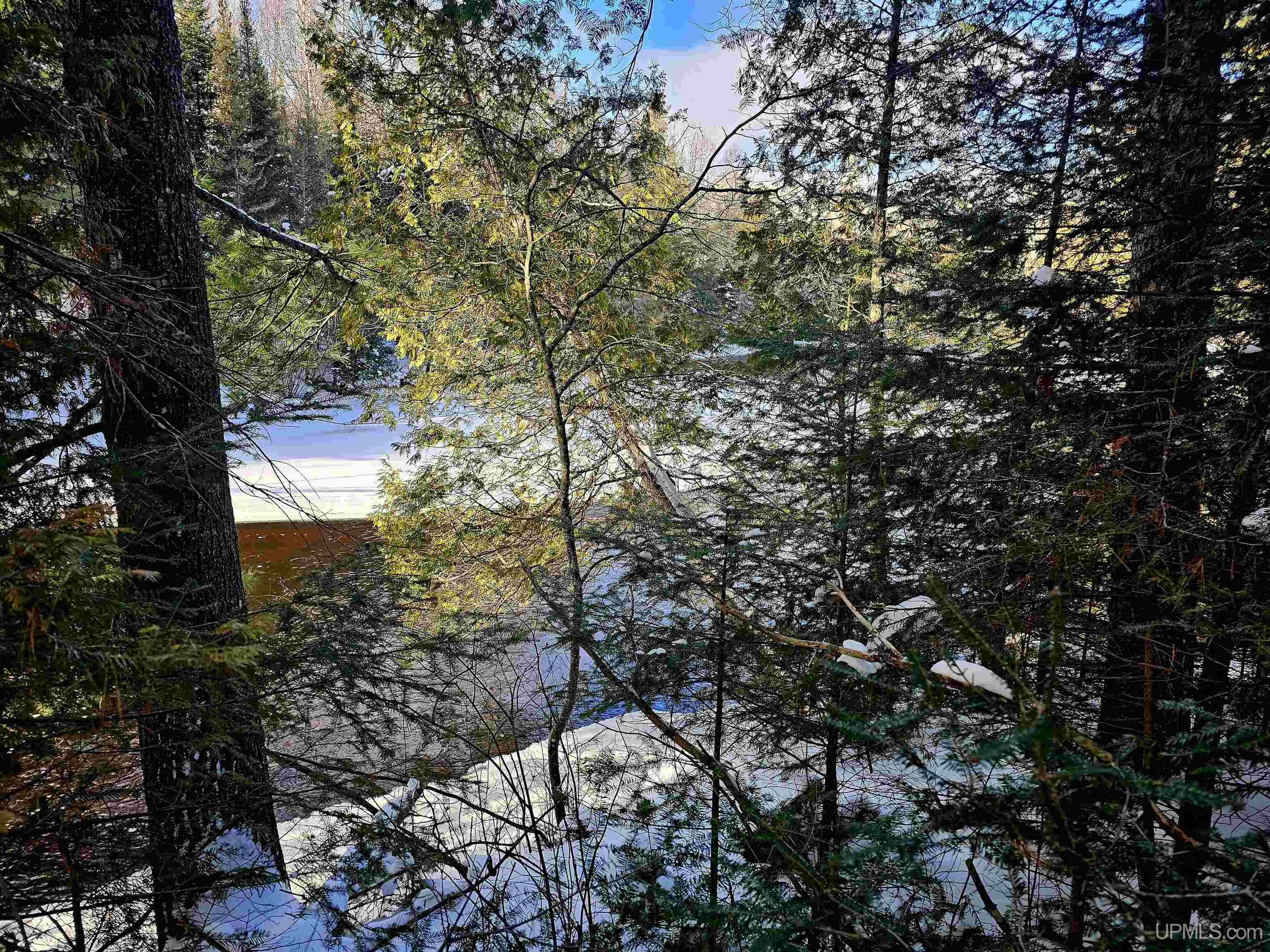 main property photo 10