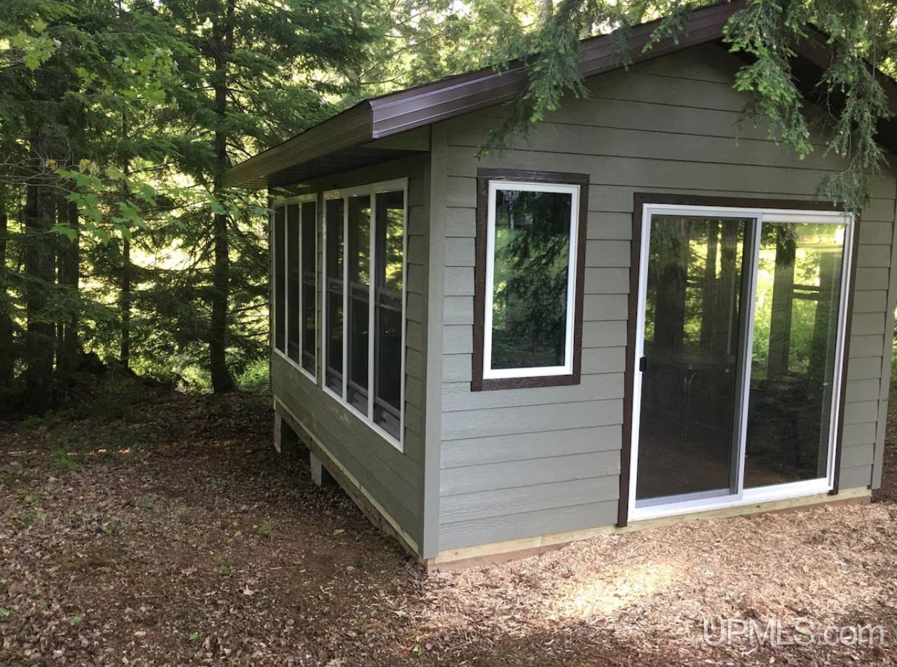 main property photo 46