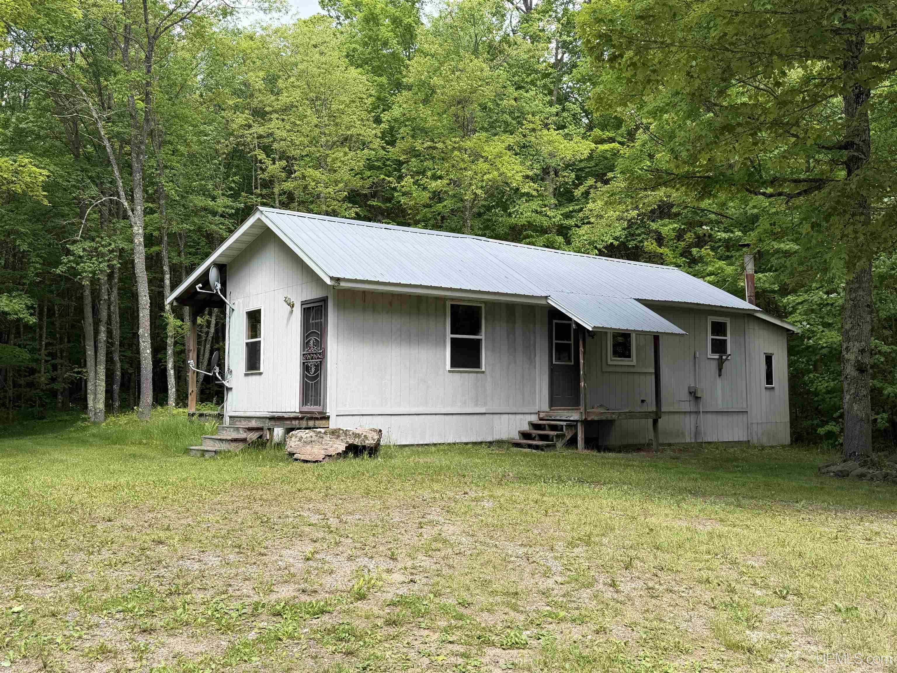 main property photo 52