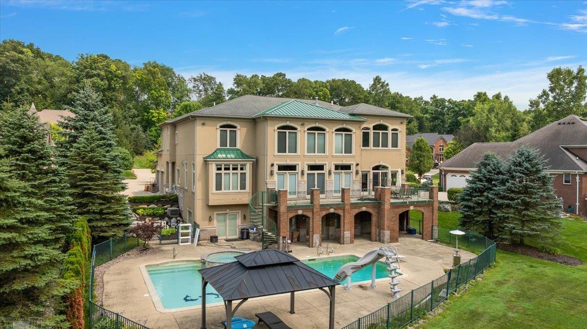 main property photo 84