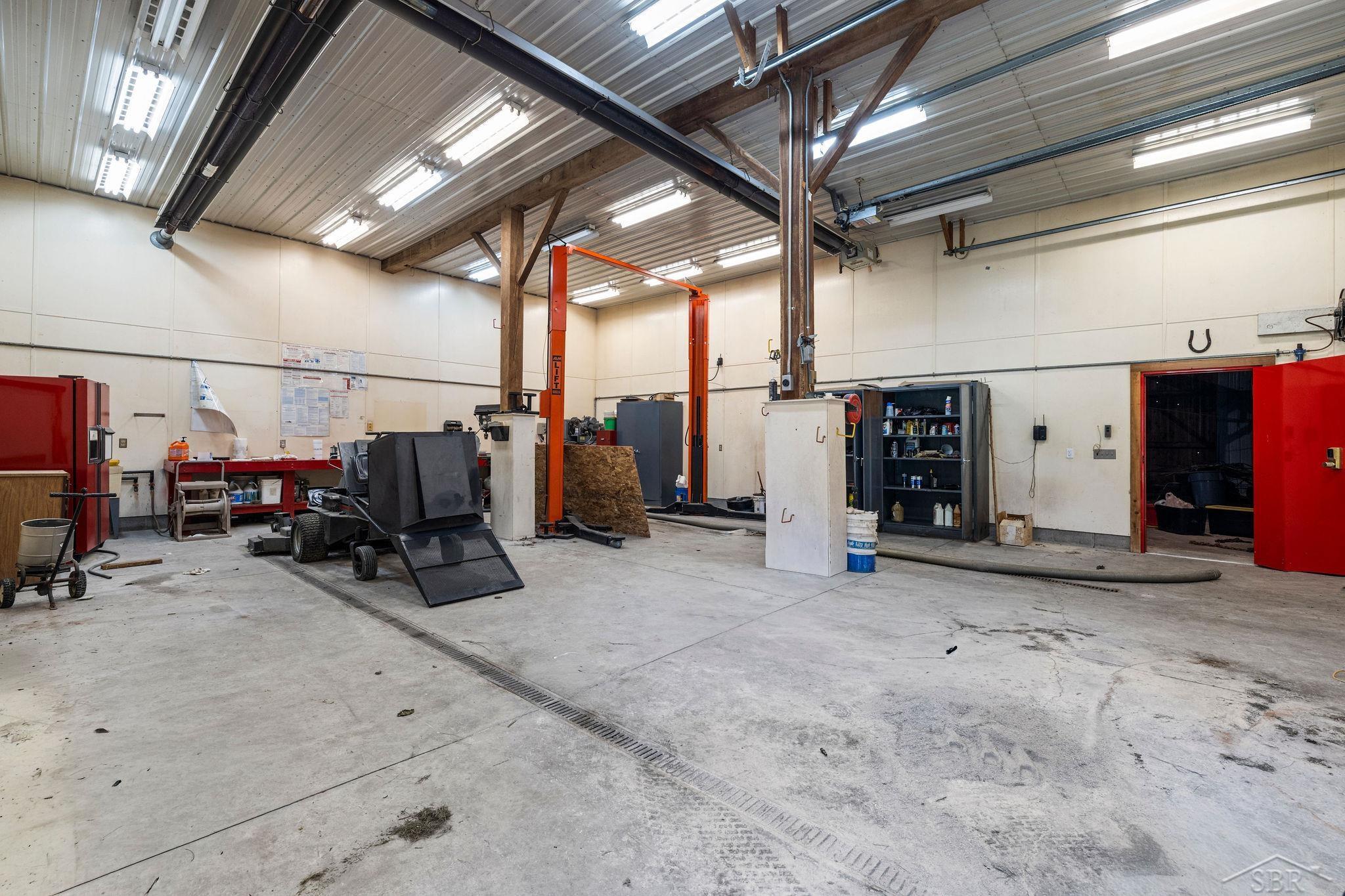 main property photo 63