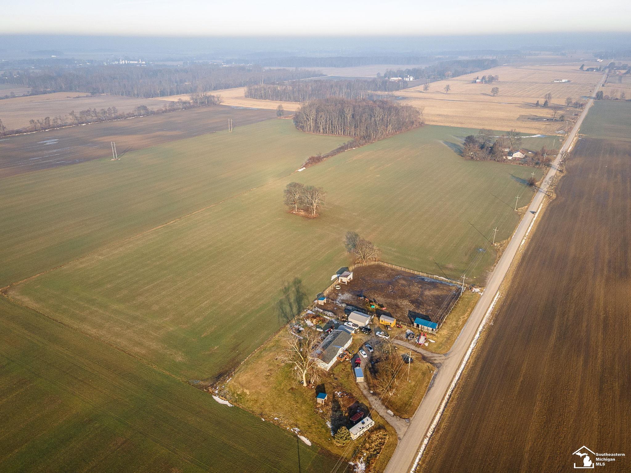 main property photo 7