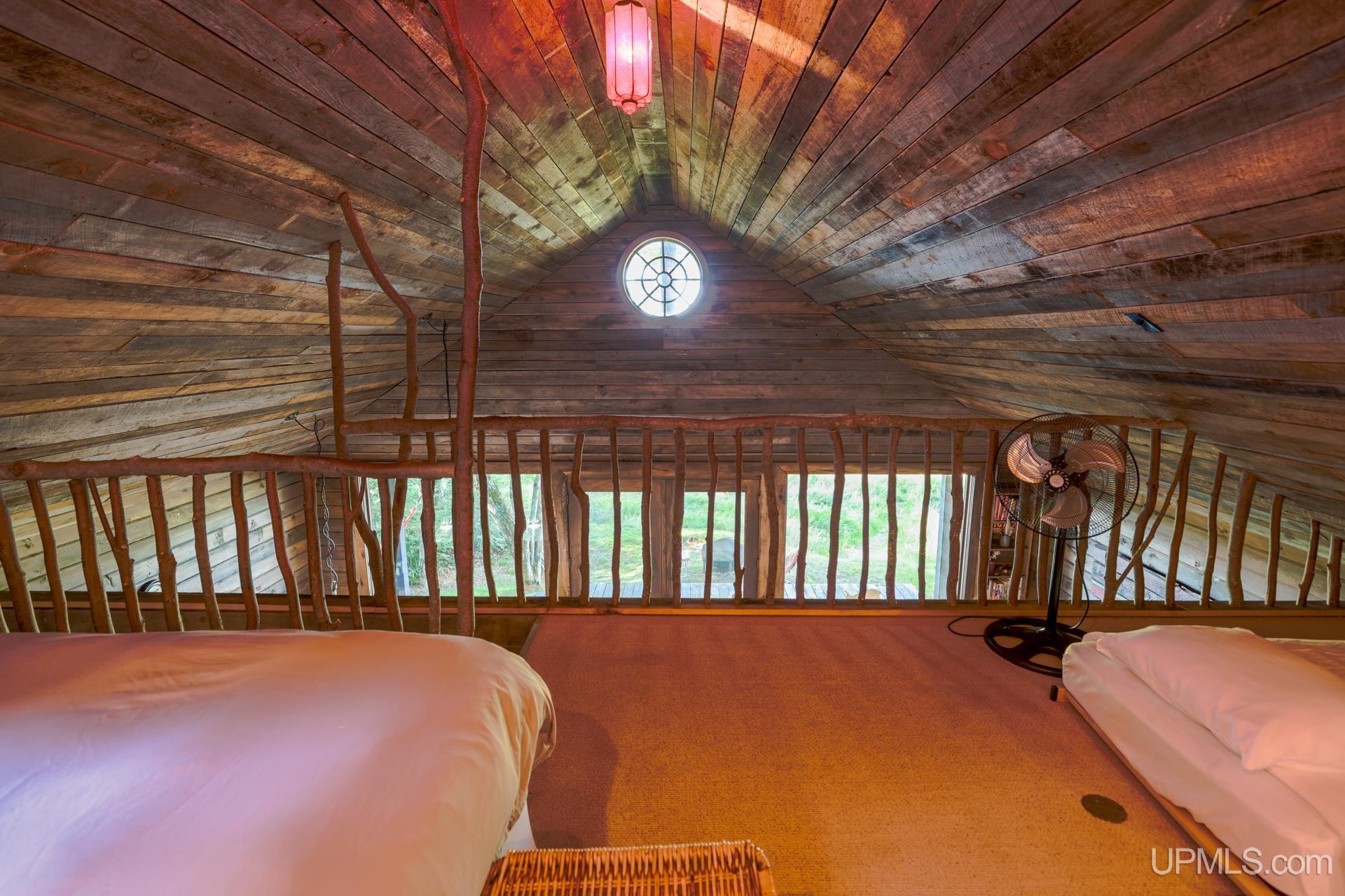 main property photo 77