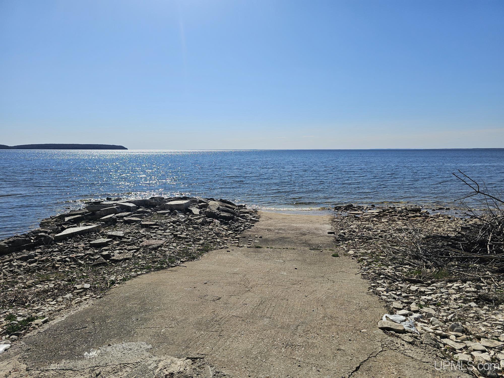 main property photo 68