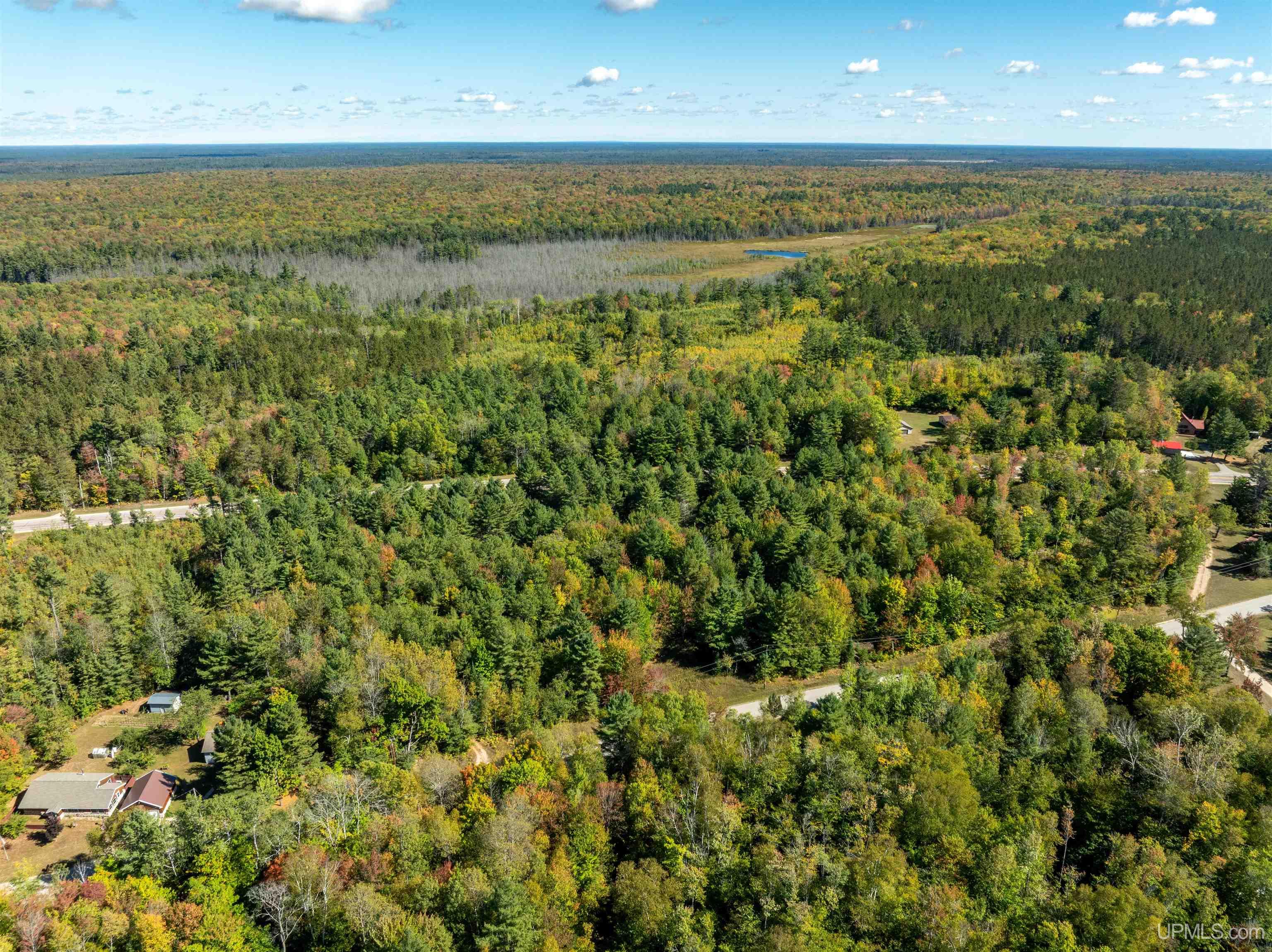 main property photo 20