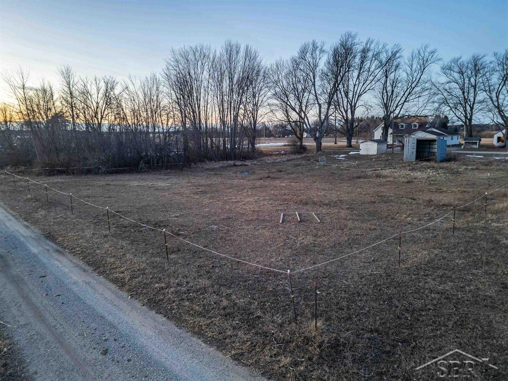 main property photo 57