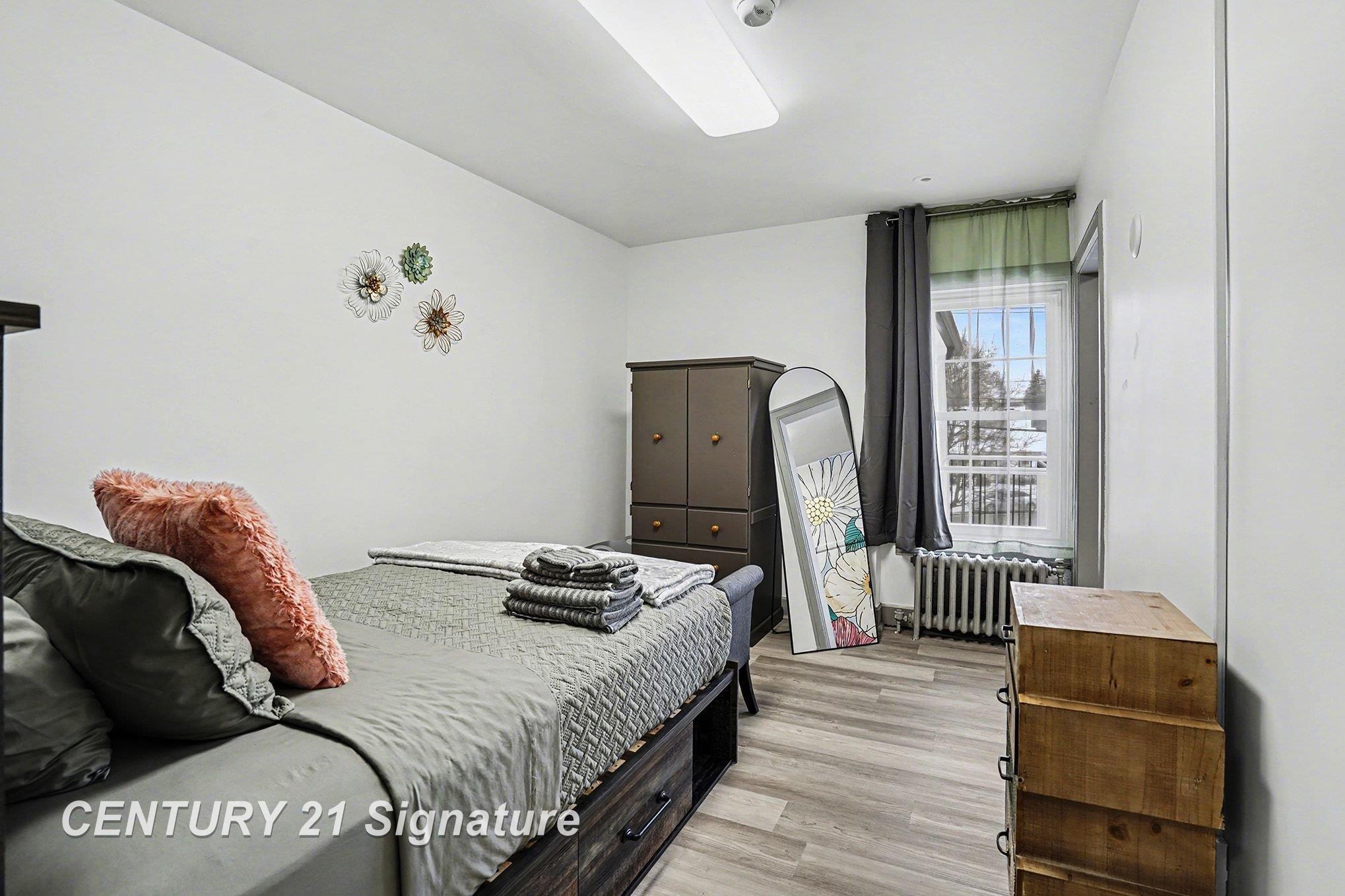 main property photo 51