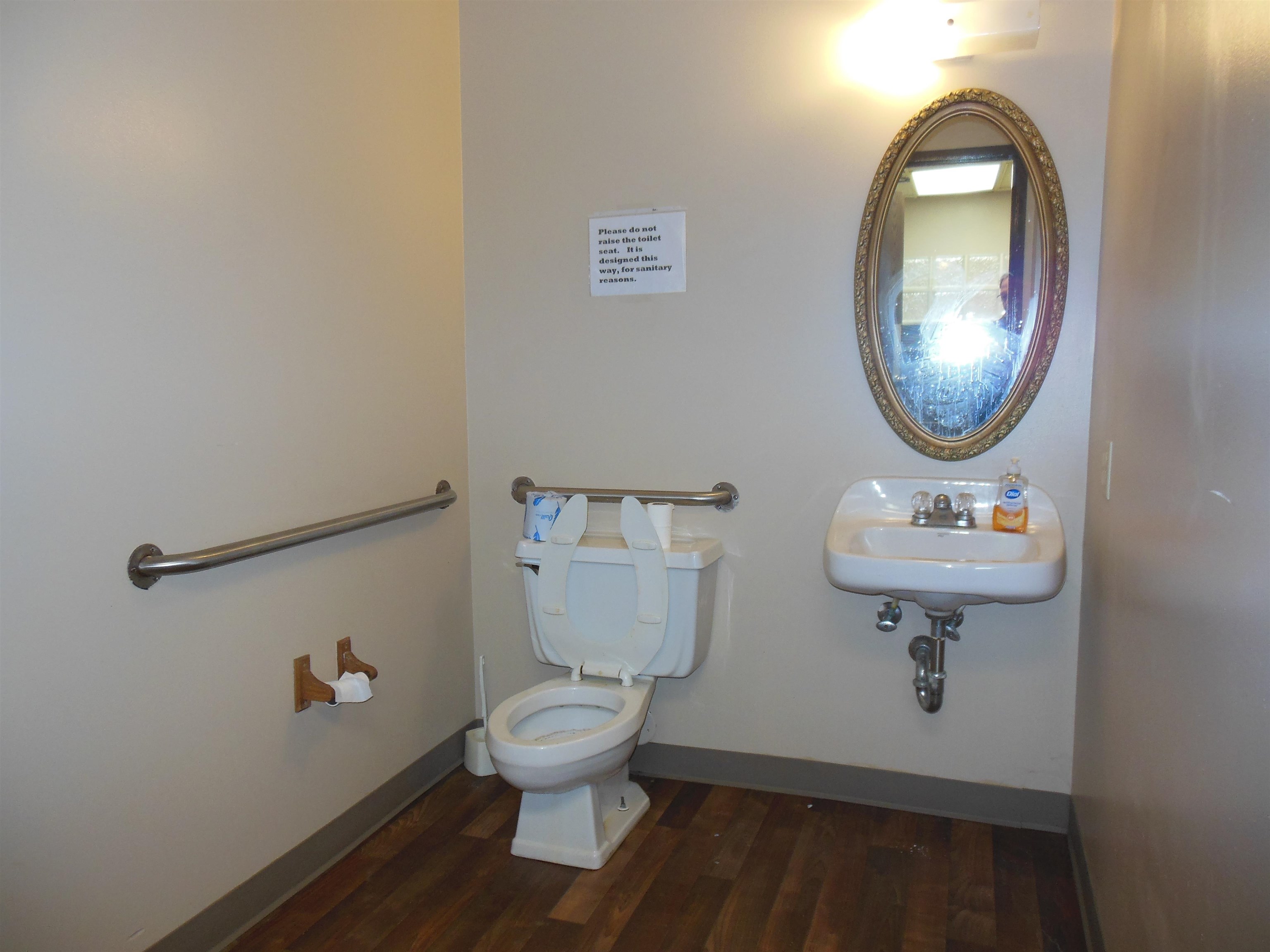 main property photo 36