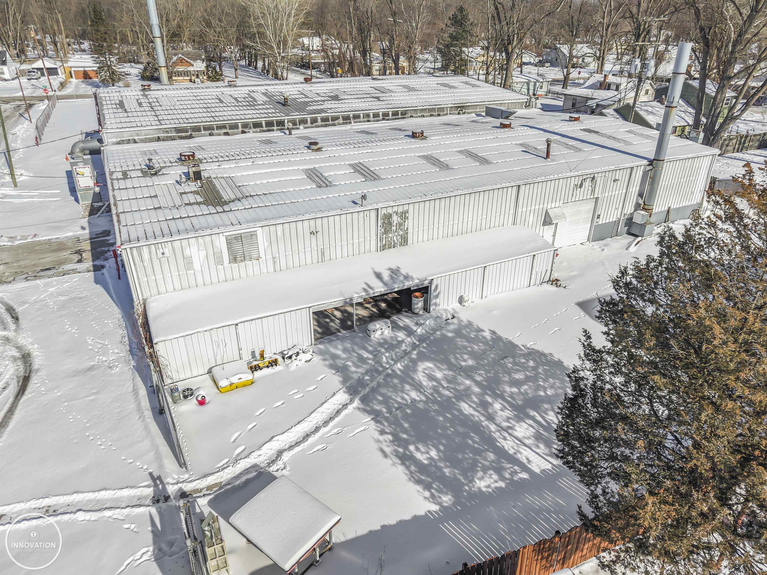 main property photo 8