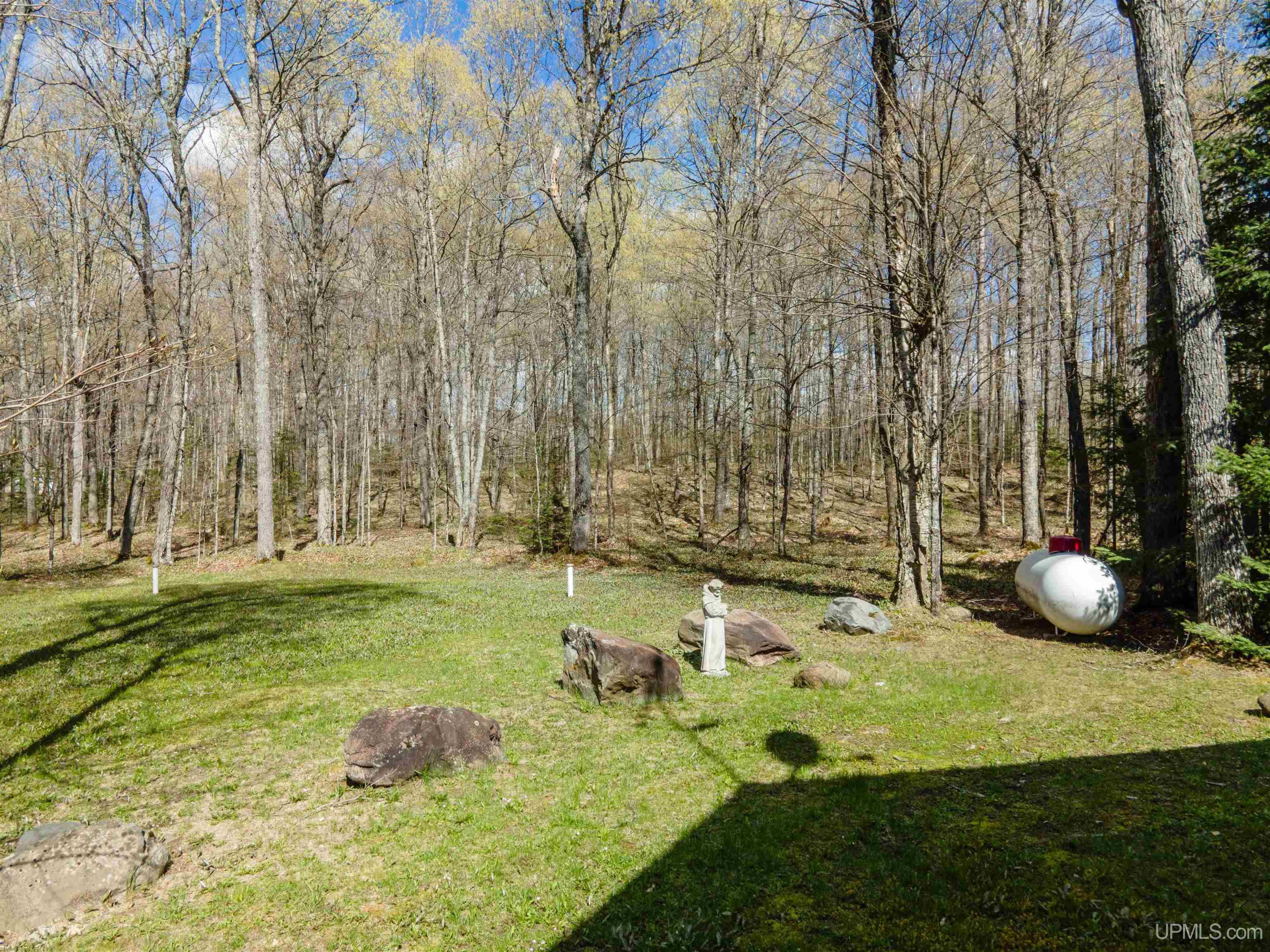 main property photo 76
