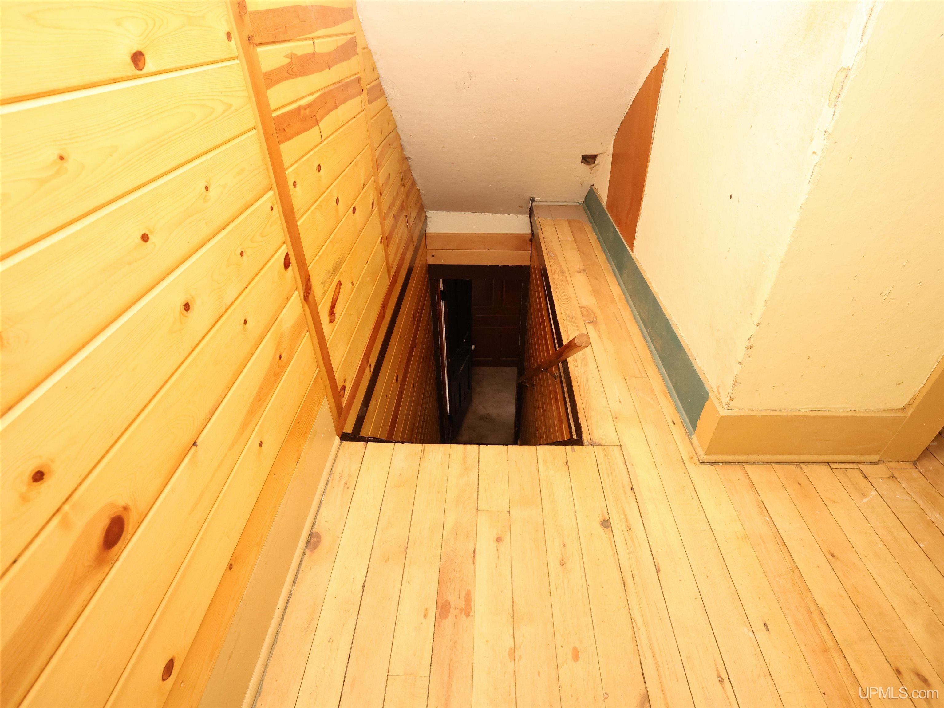 main property photo 44