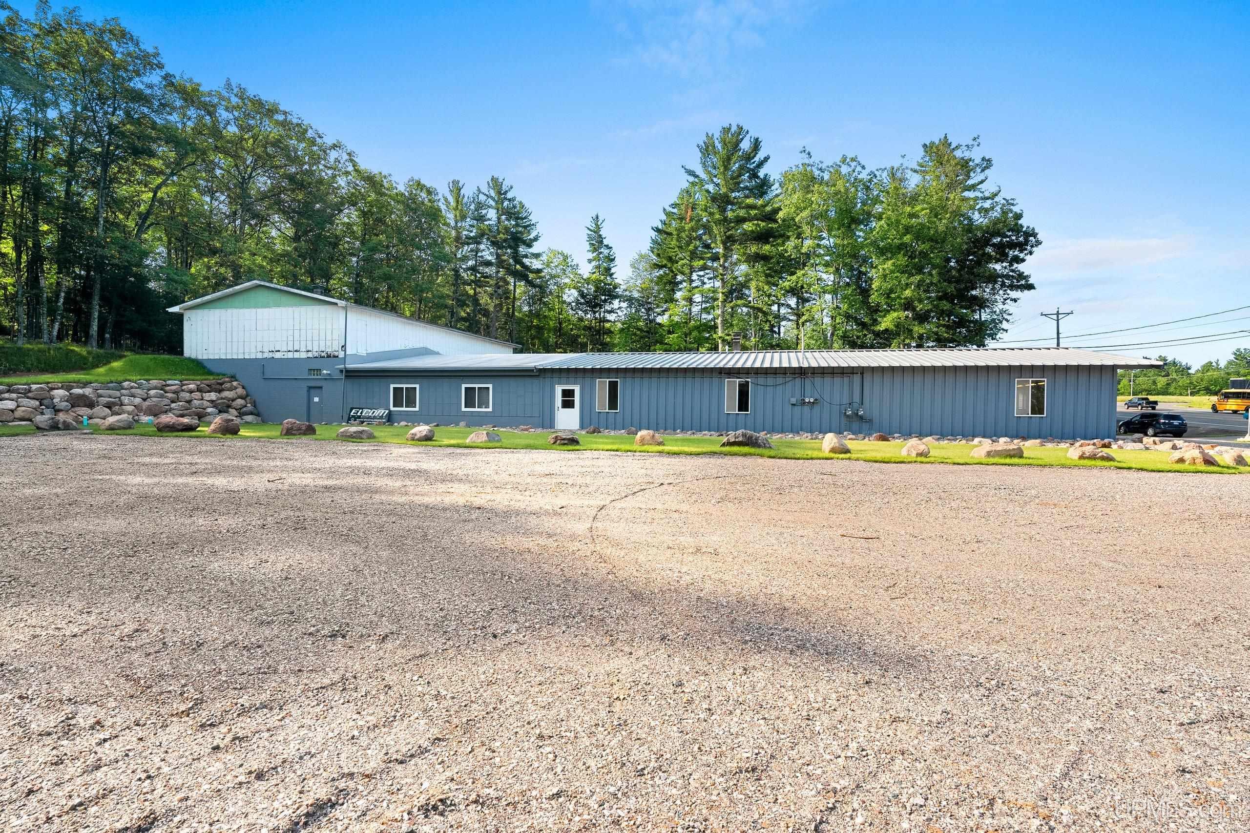 main property photo 61