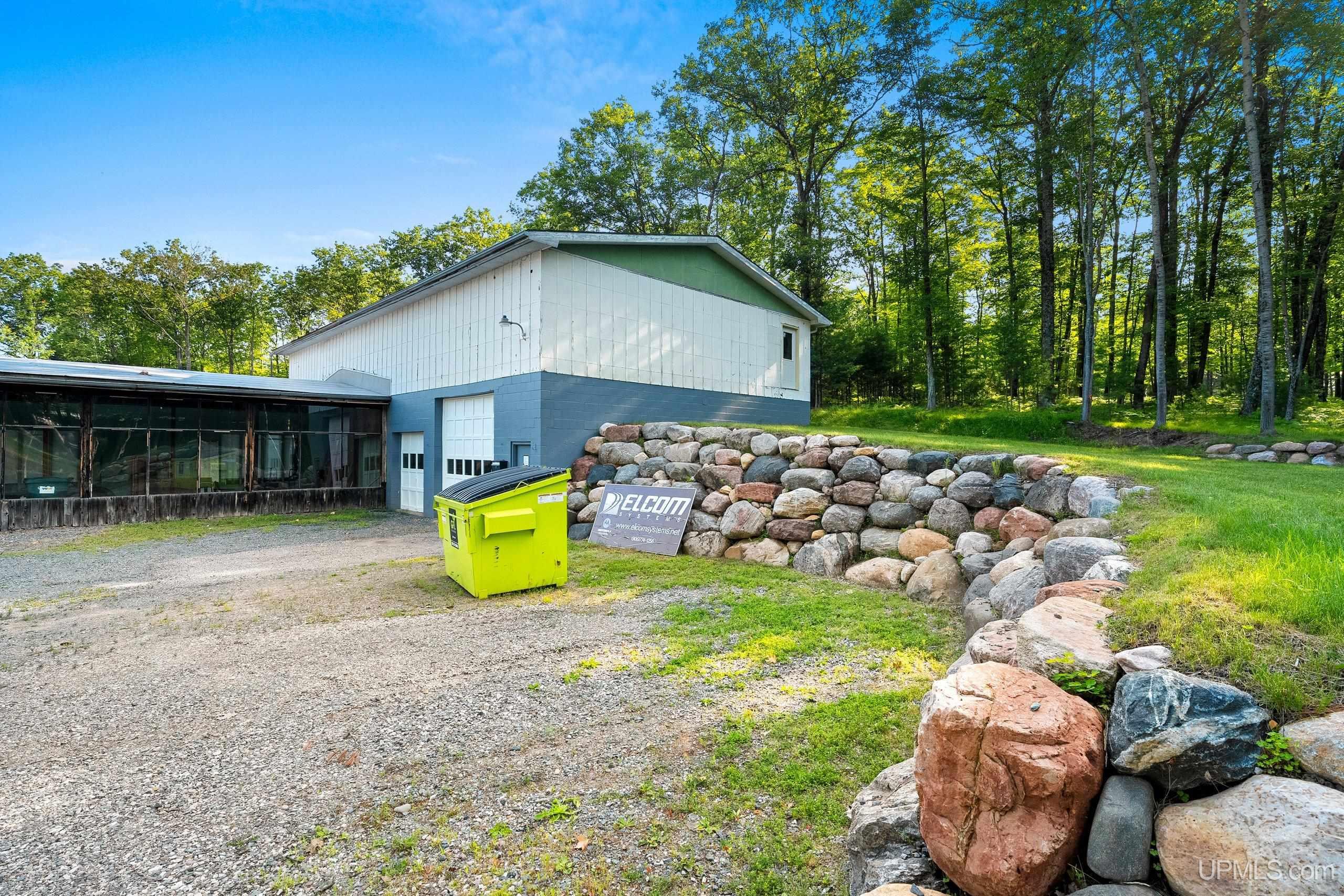 main property photo 70