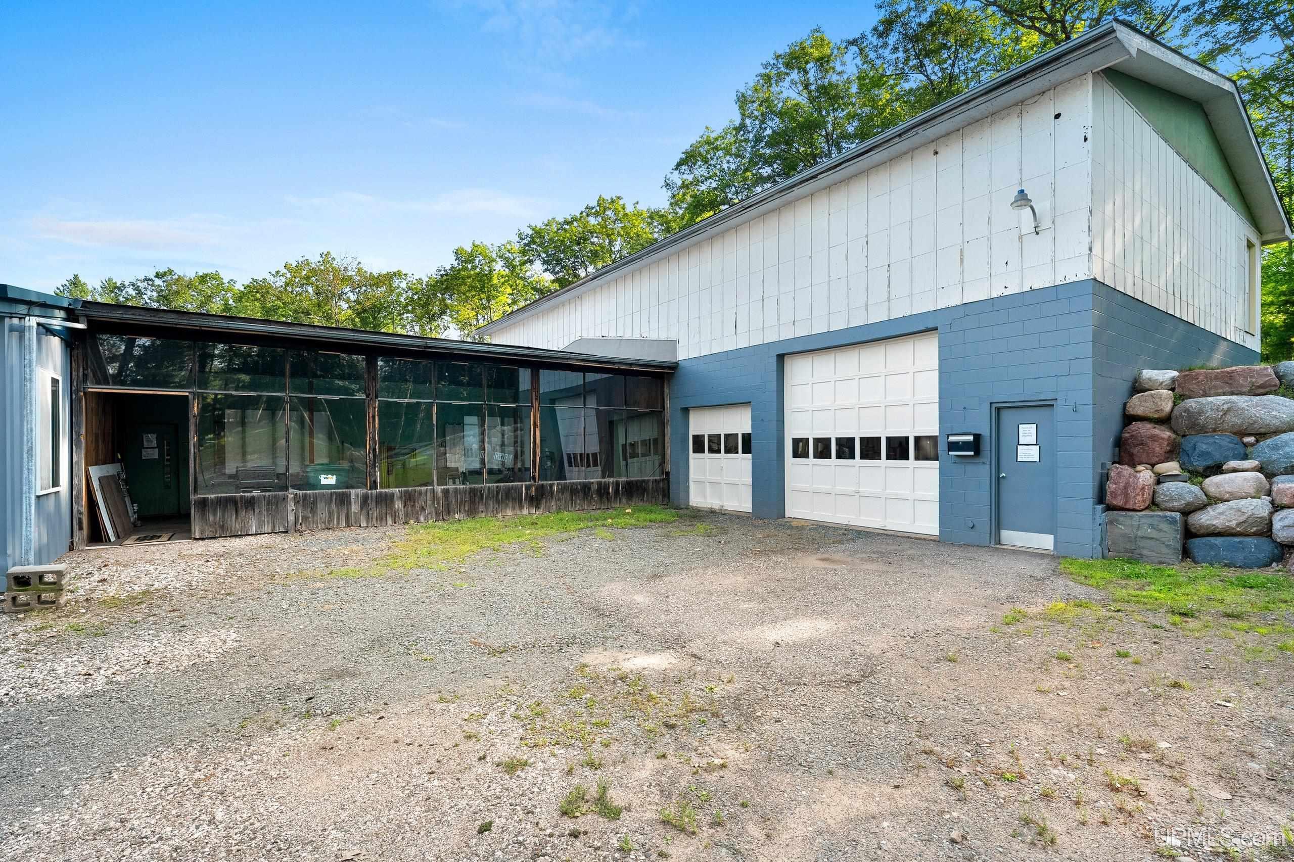 main property photo 71